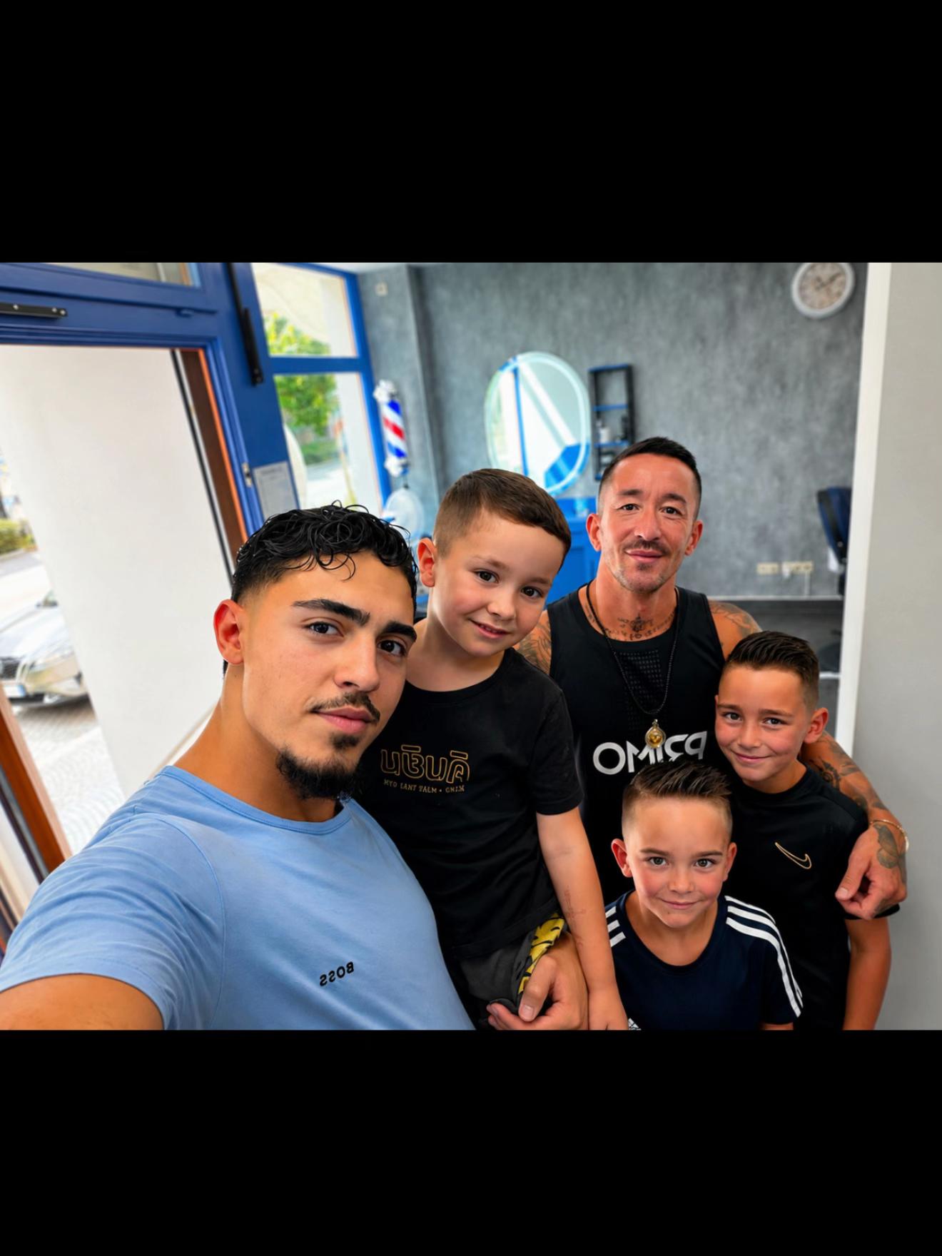 @Bluebarber_weimar