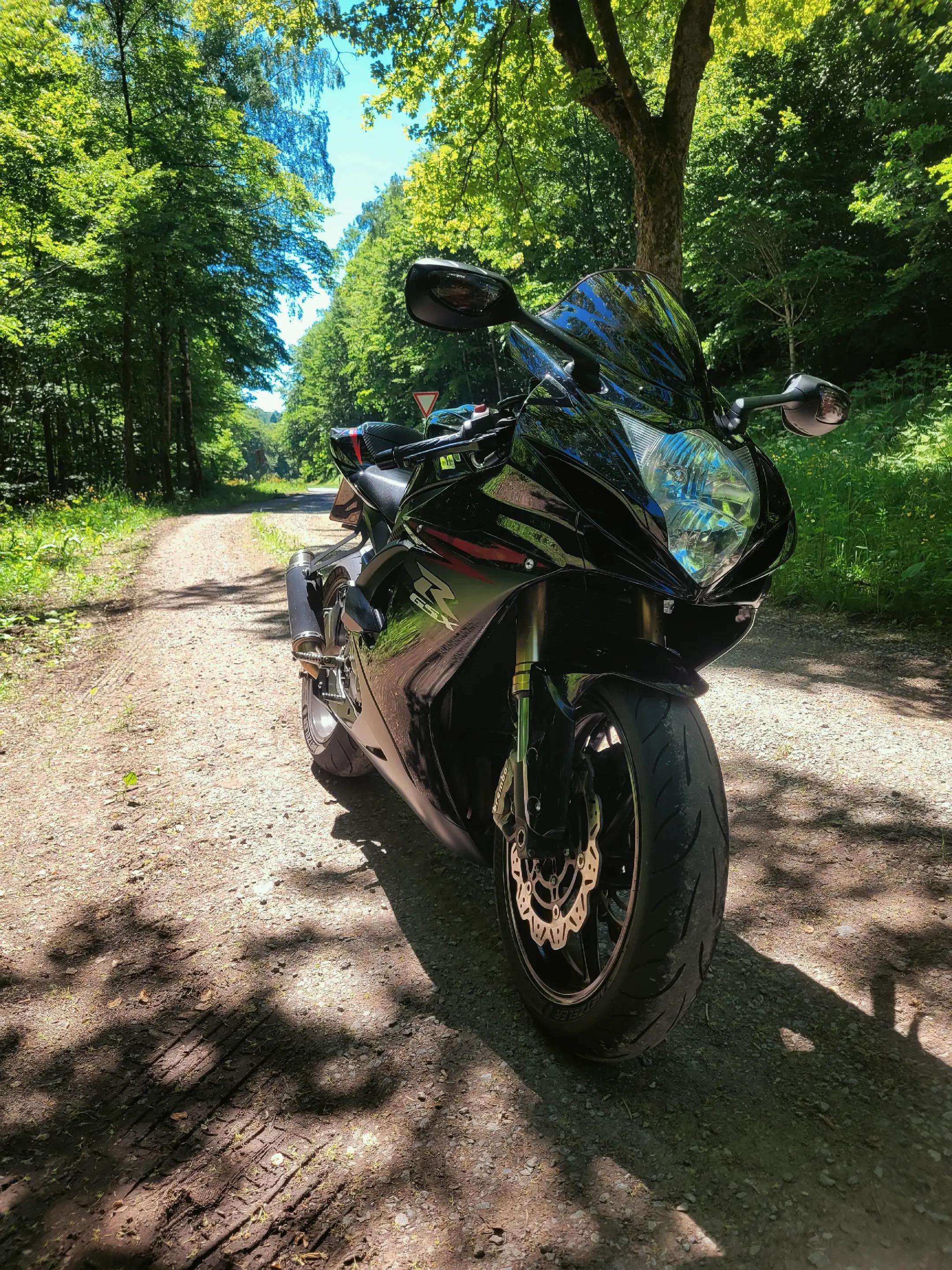 @_gixxer_750