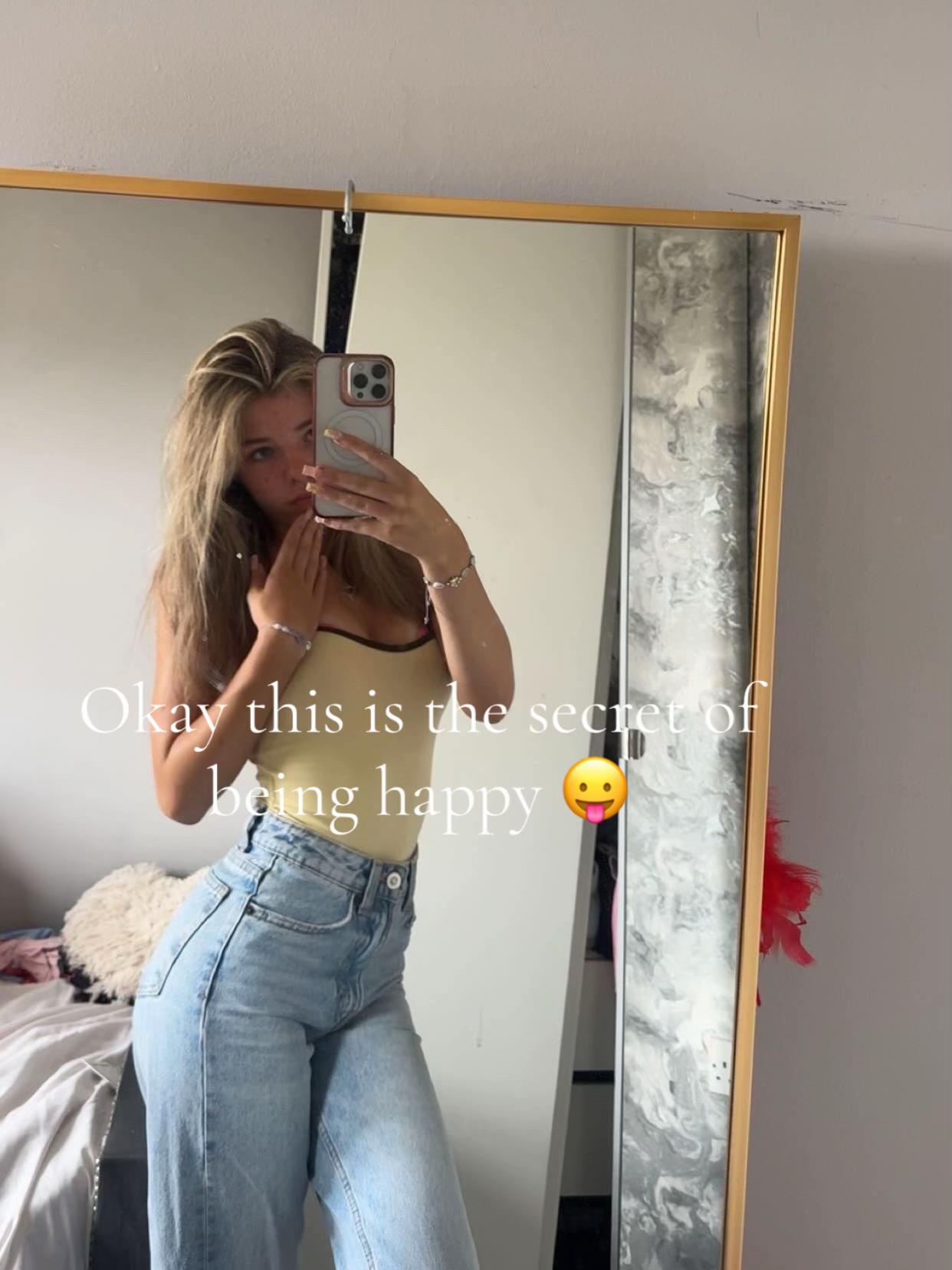 @x_lexie3