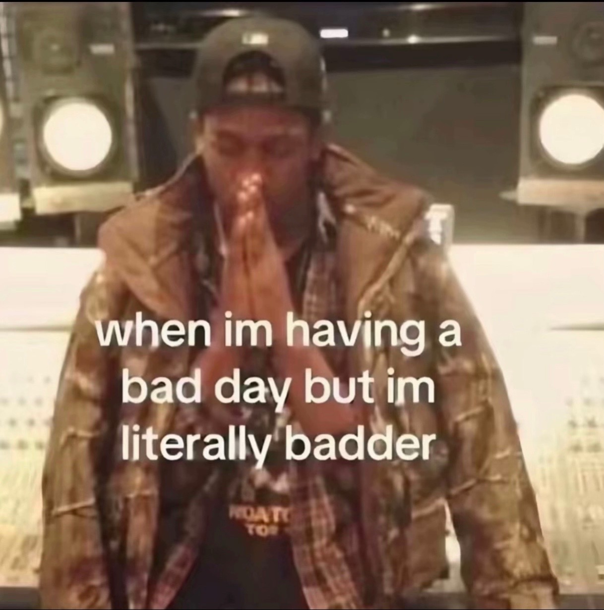 @KIANA