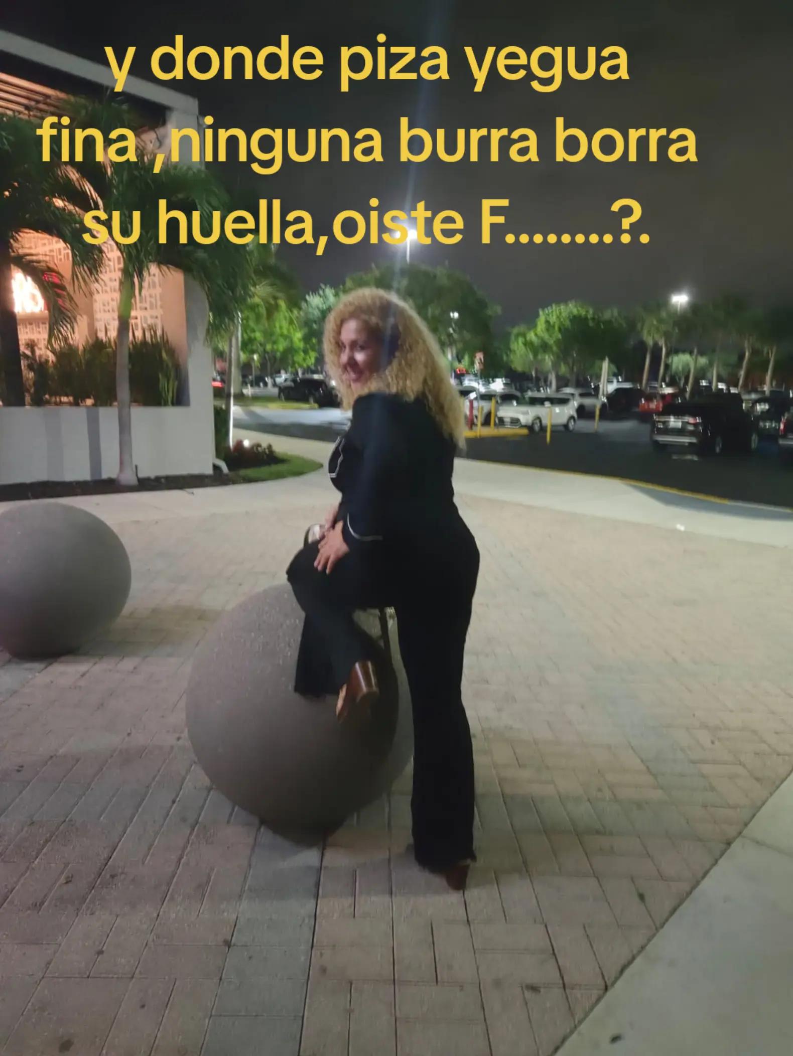 @Saralait