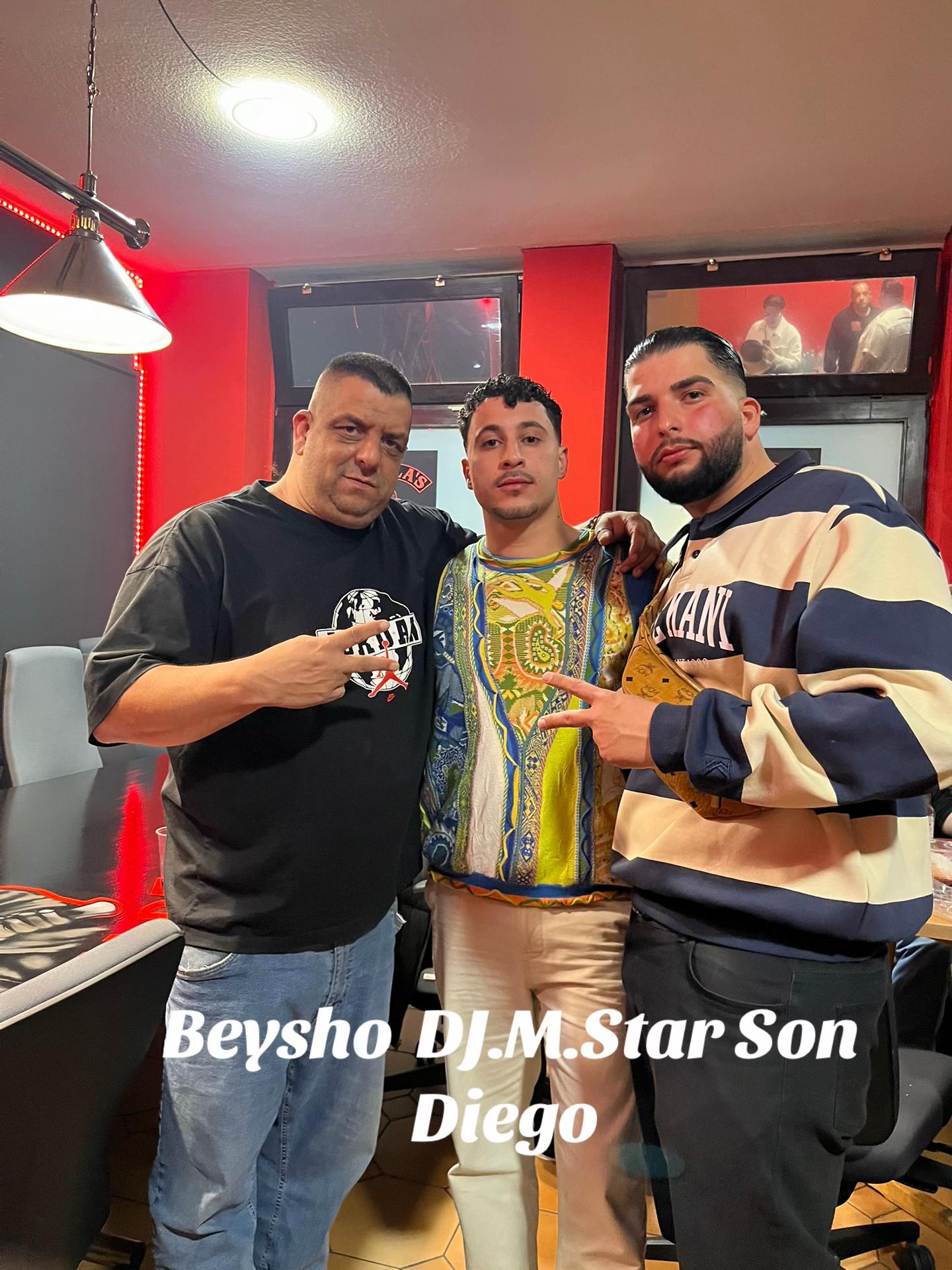 @DEEJAY.M.STAR