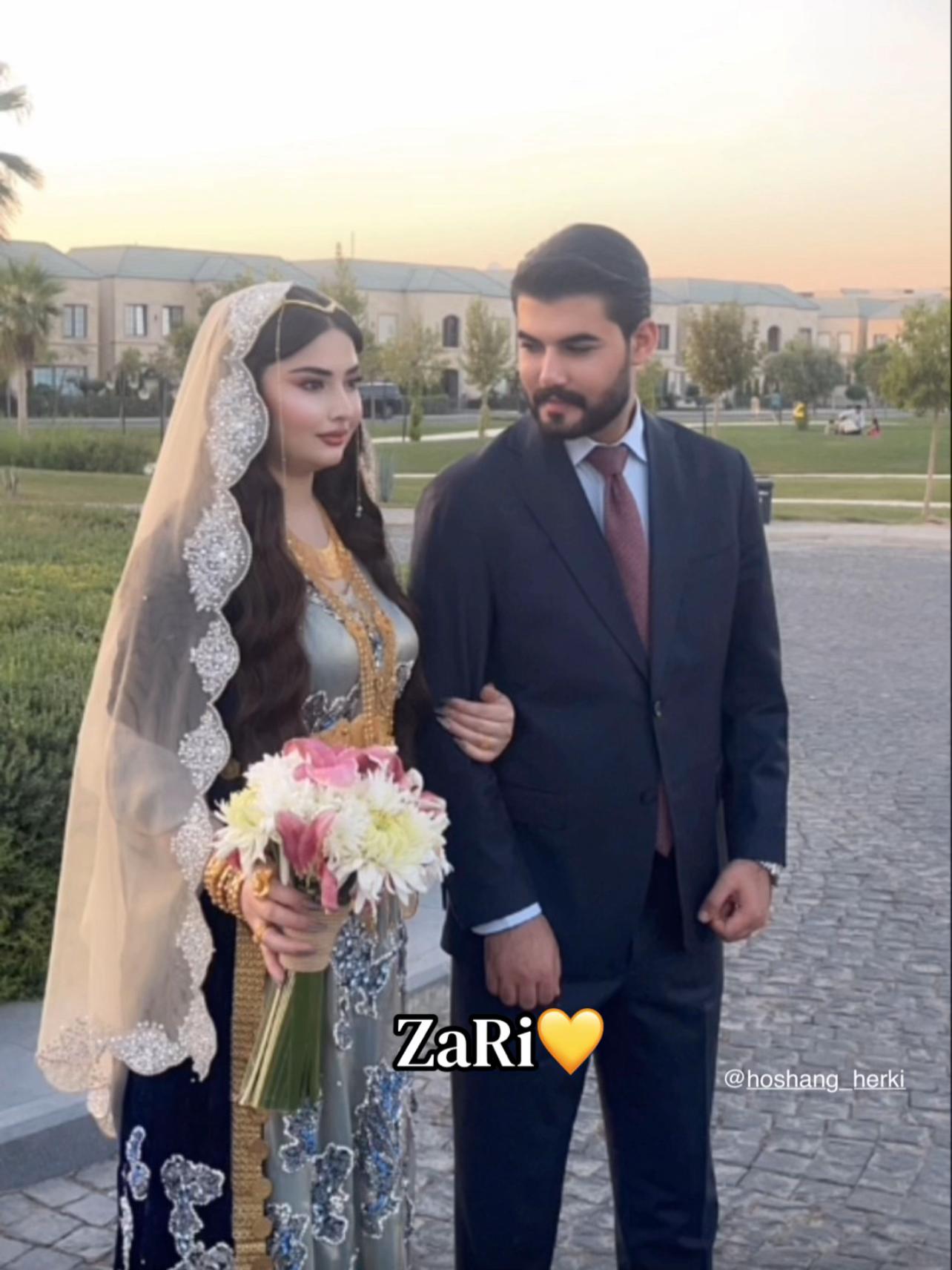 @𝐙𝐚𝐫𝐢💛