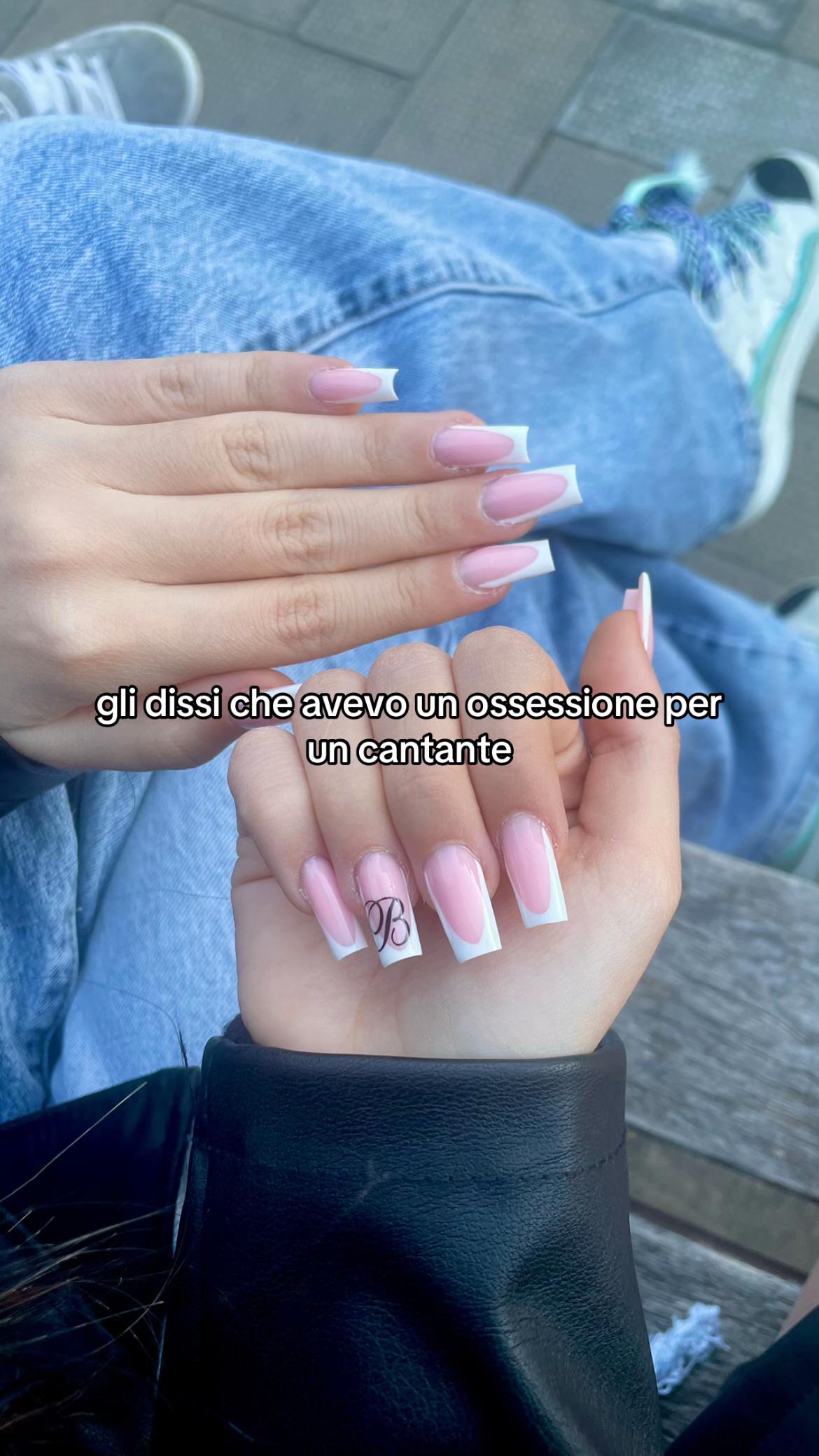@𝟏𝟕