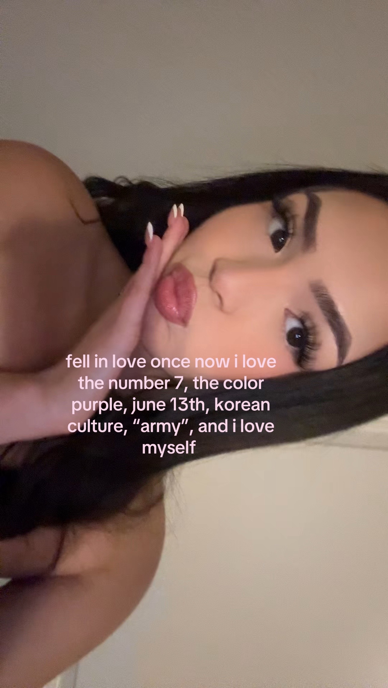 @anissa ⟭⟬⁷