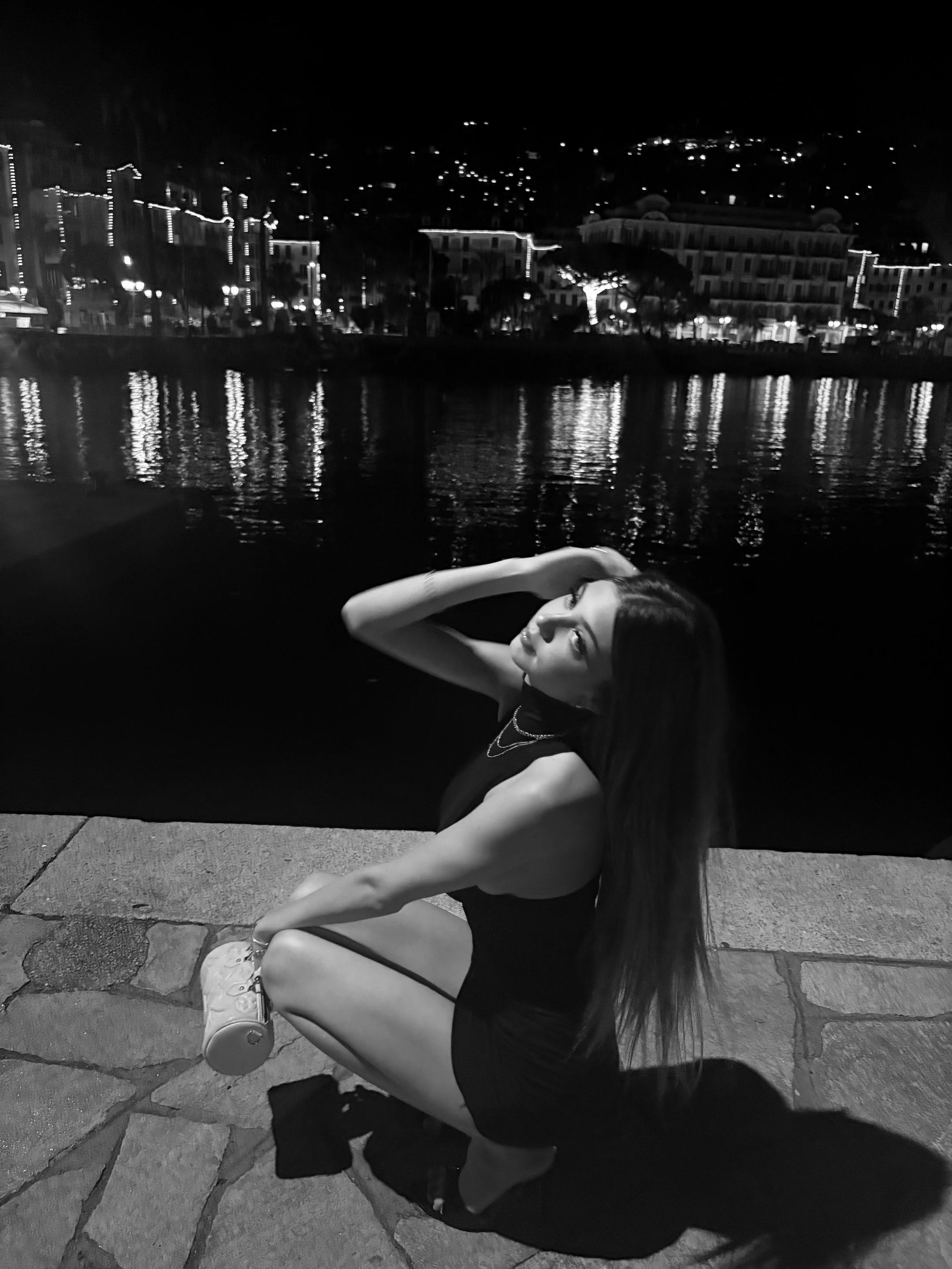 @𝒹ℴ𝓁𝓁𝓎🎀