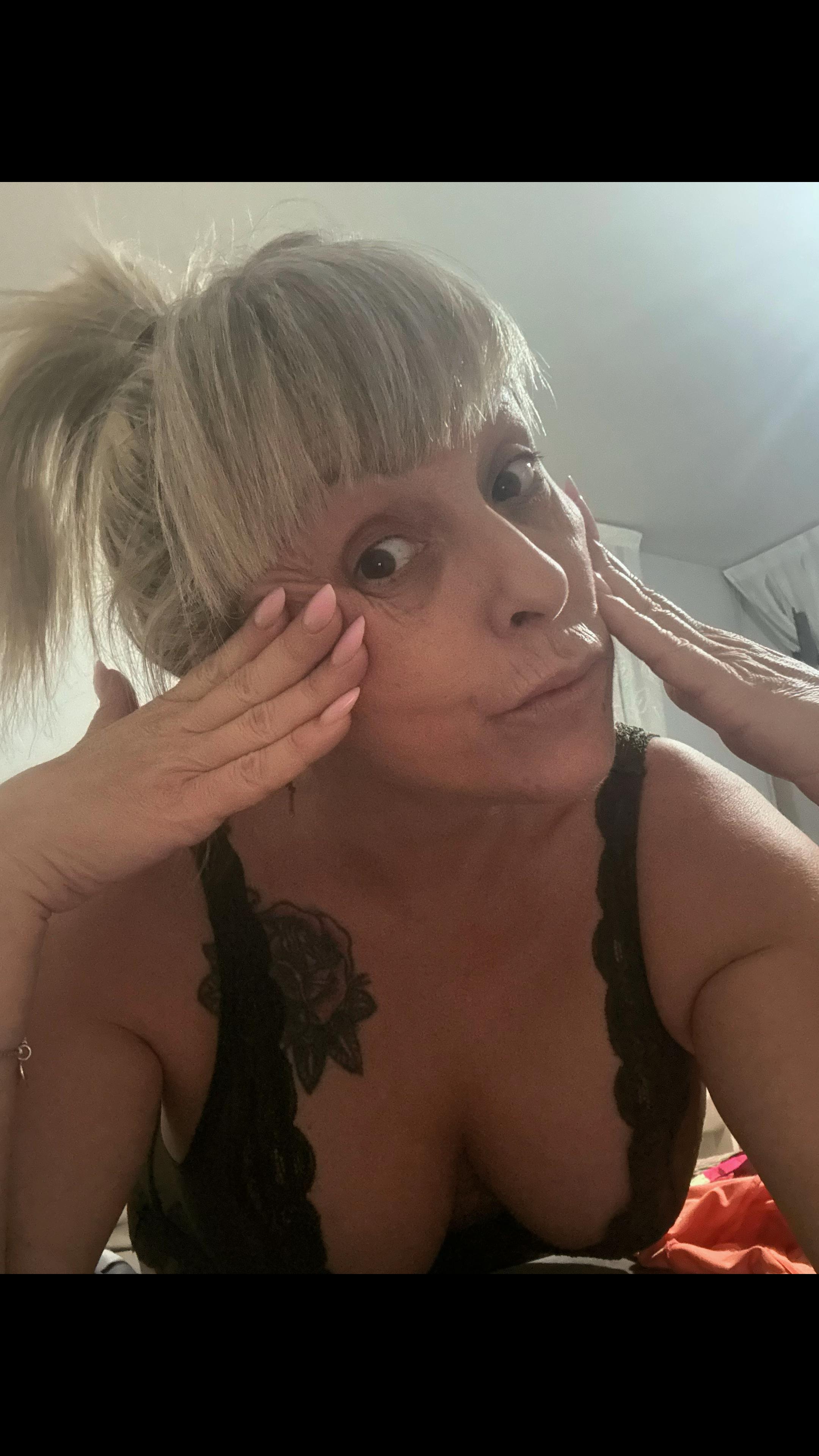 @Anacar77