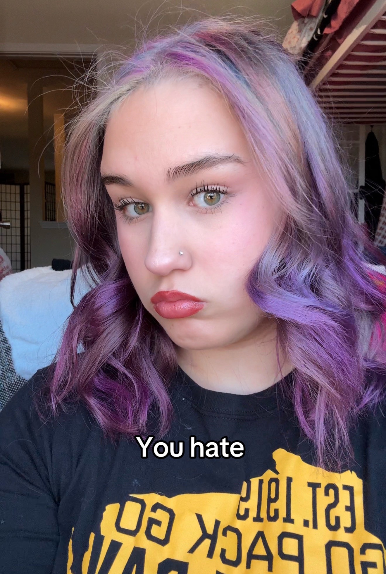 @𝔠𝔥𝔞𝔯𝔩𝔢𝔶