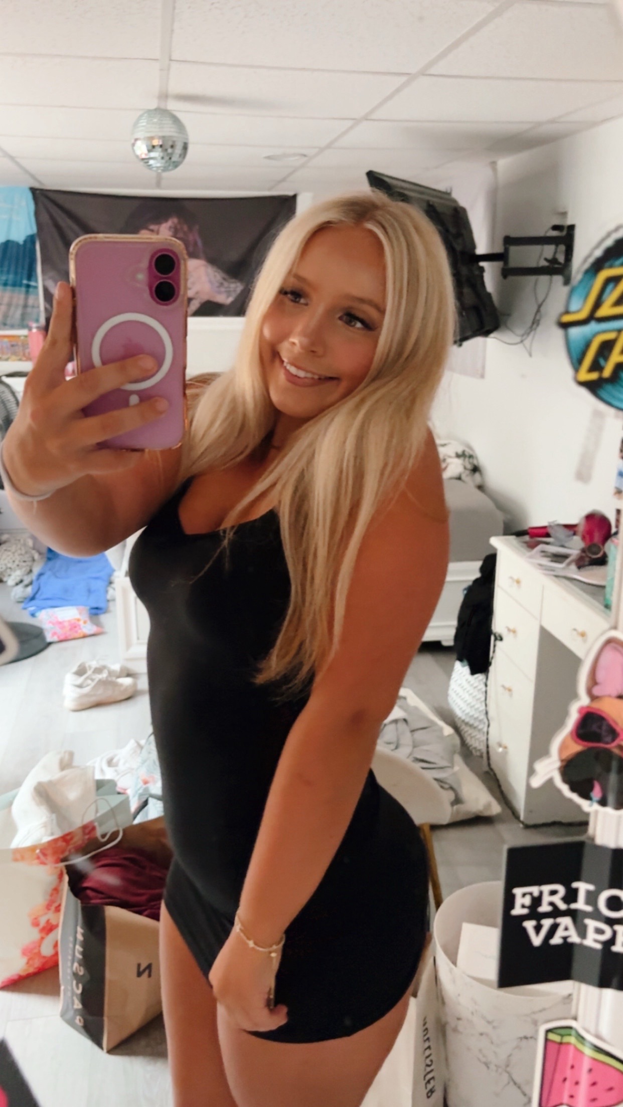 @user818267384