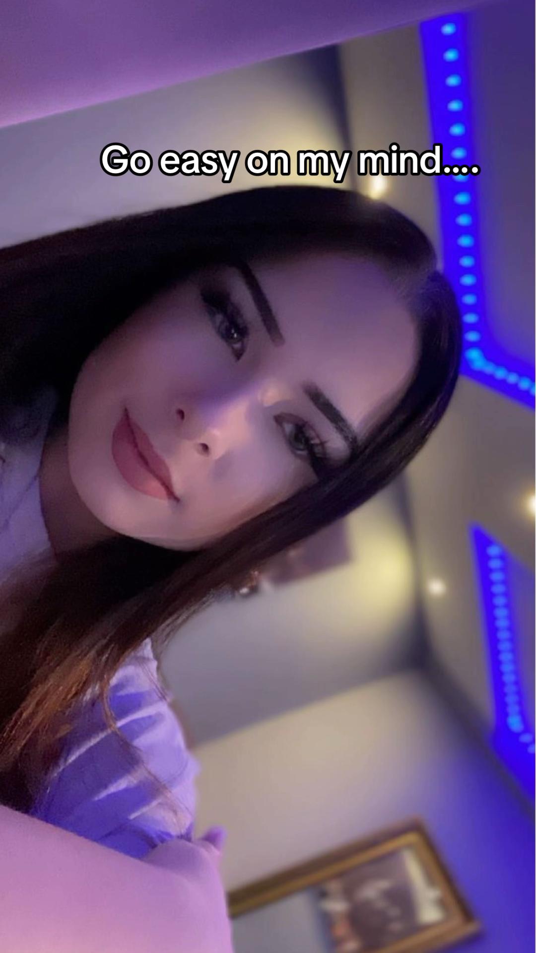 @𝑨𝒍𝒆𝒂🌺