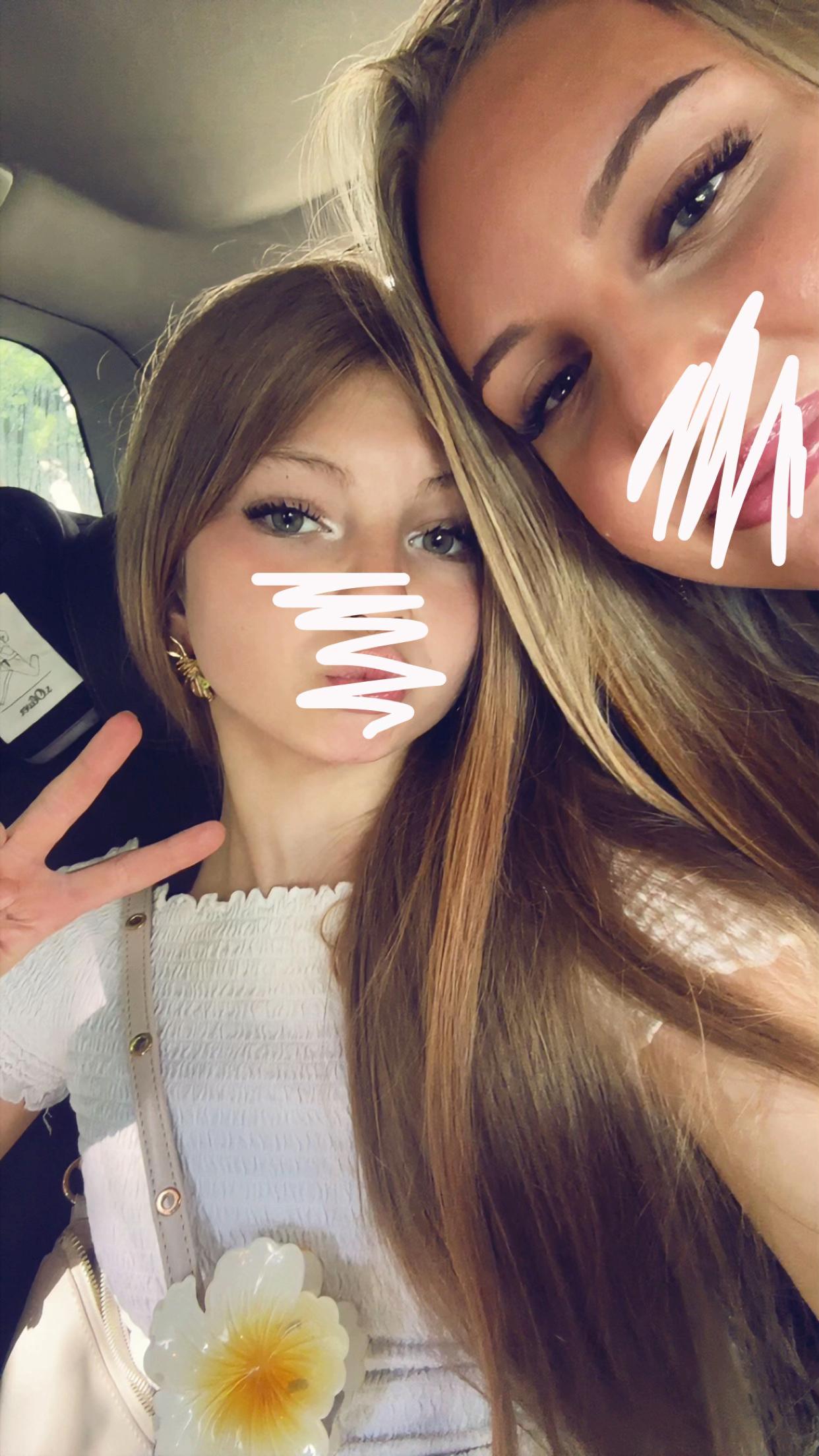 @𝓥&lsquo;🐚🌊