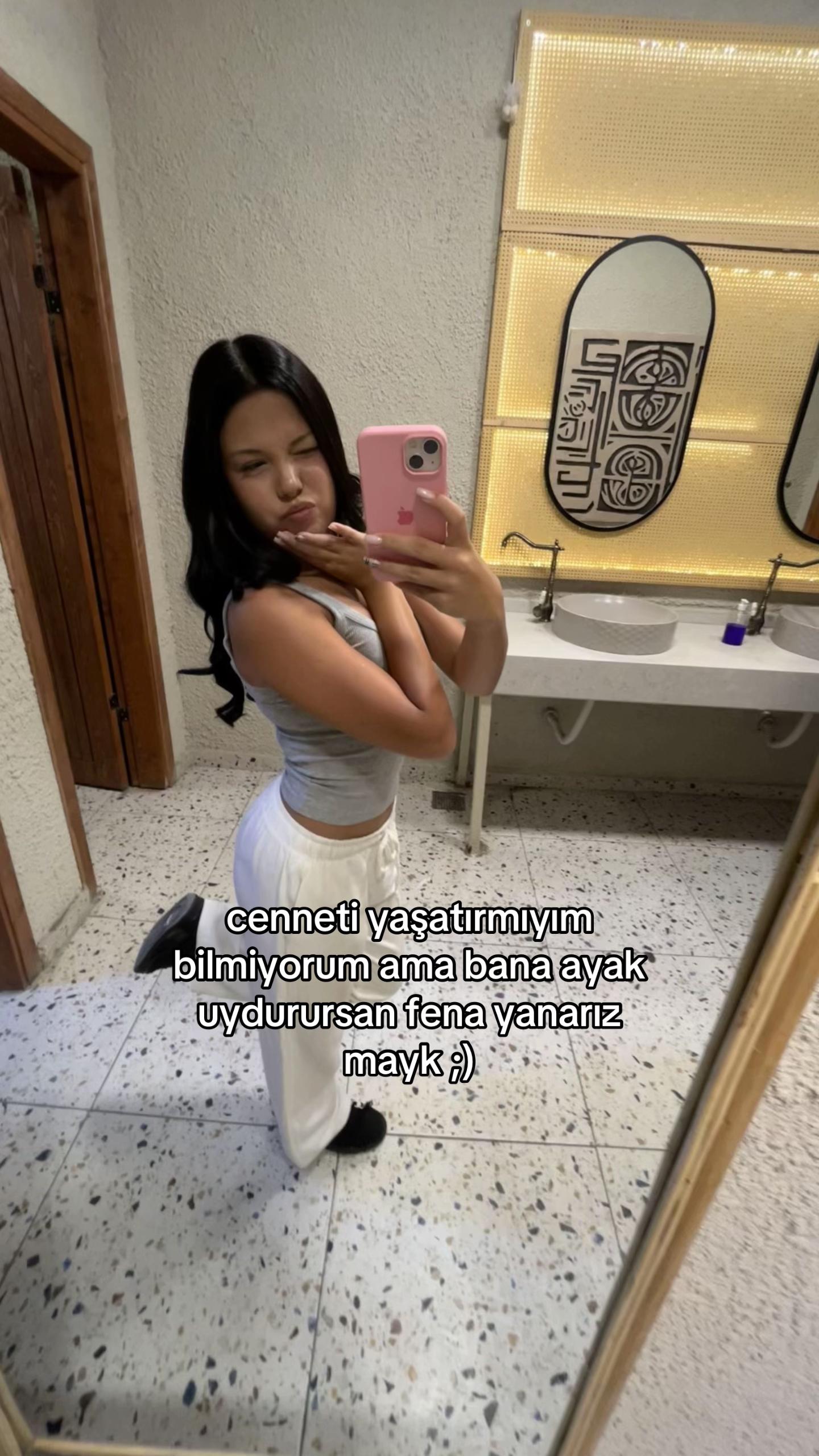 @ℬ𝒯