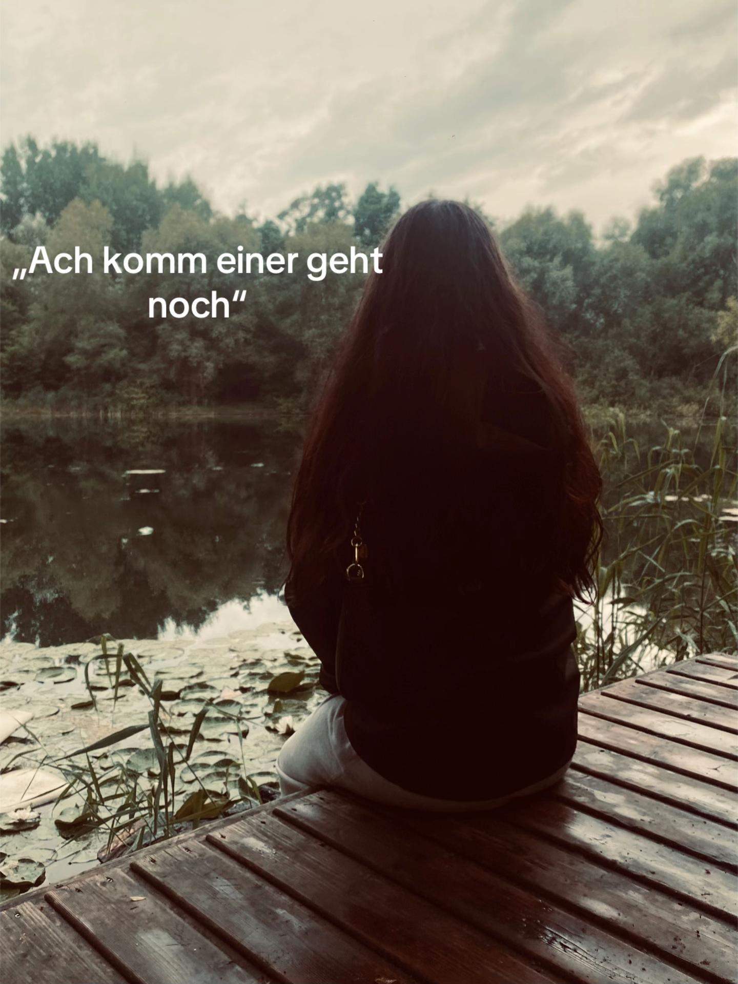 @🫐