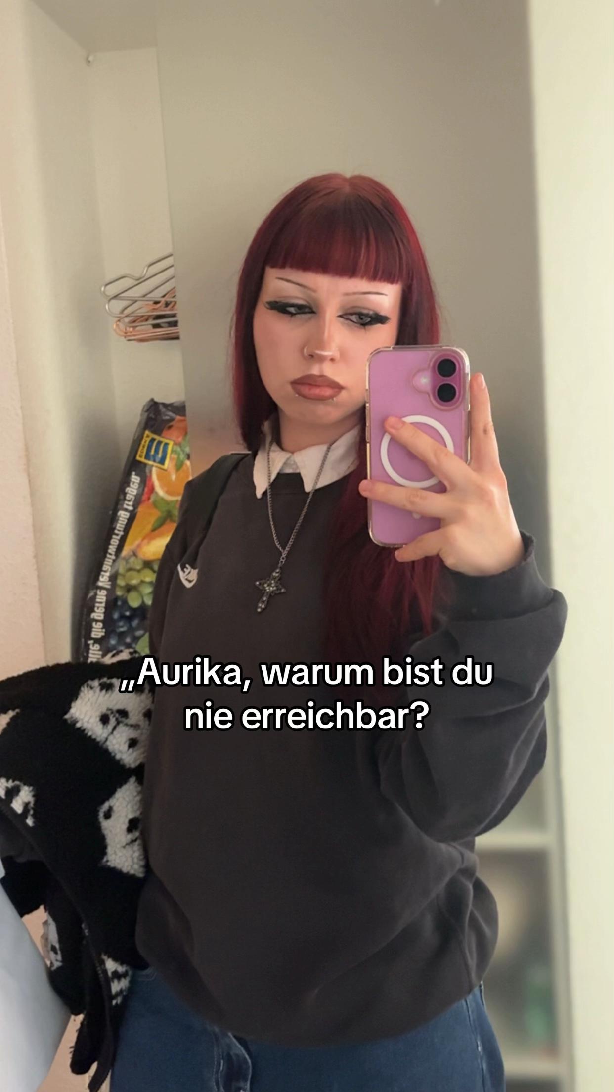 @≽^•༚•🎀≼