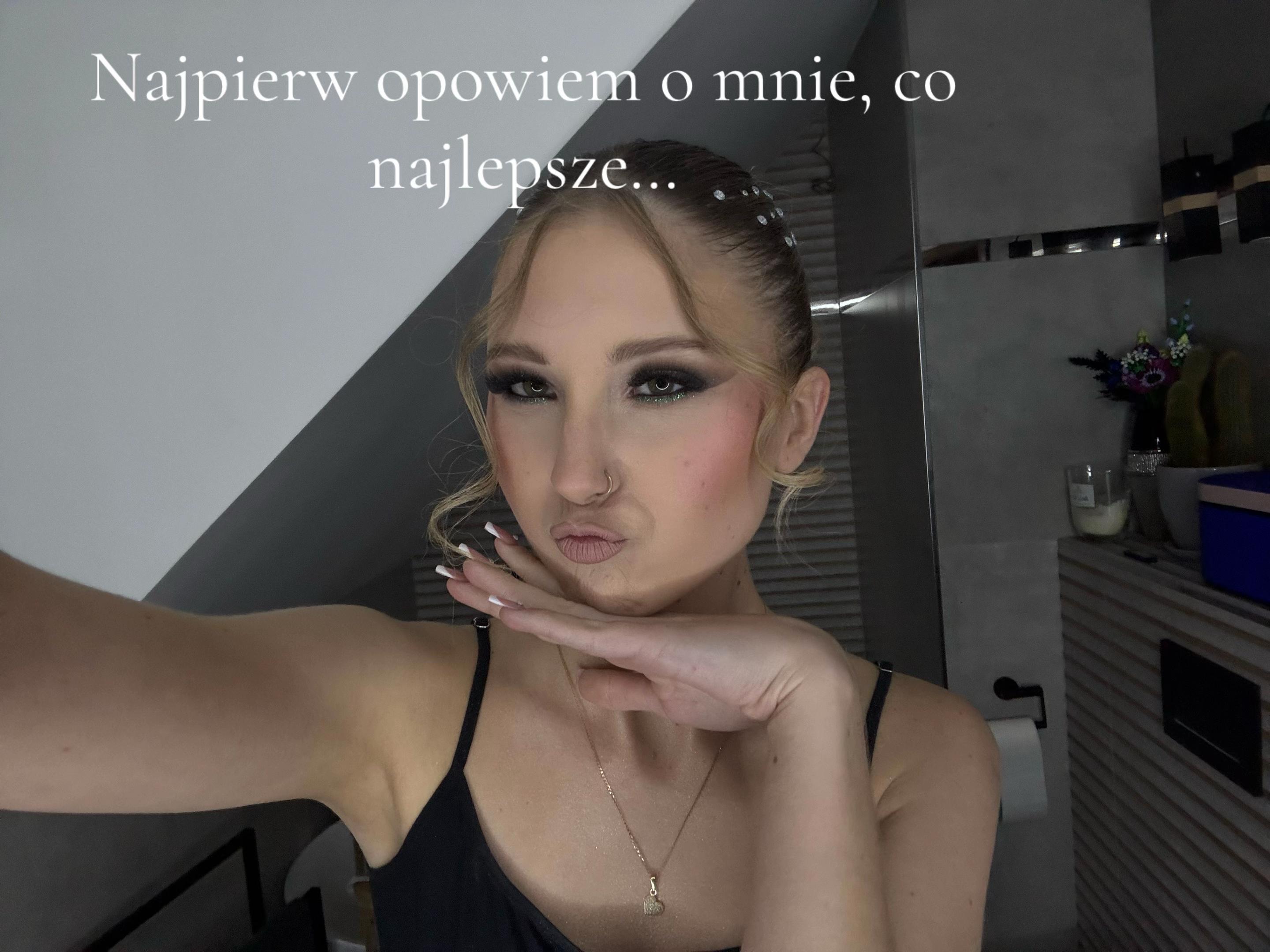 @zuzaajesiak