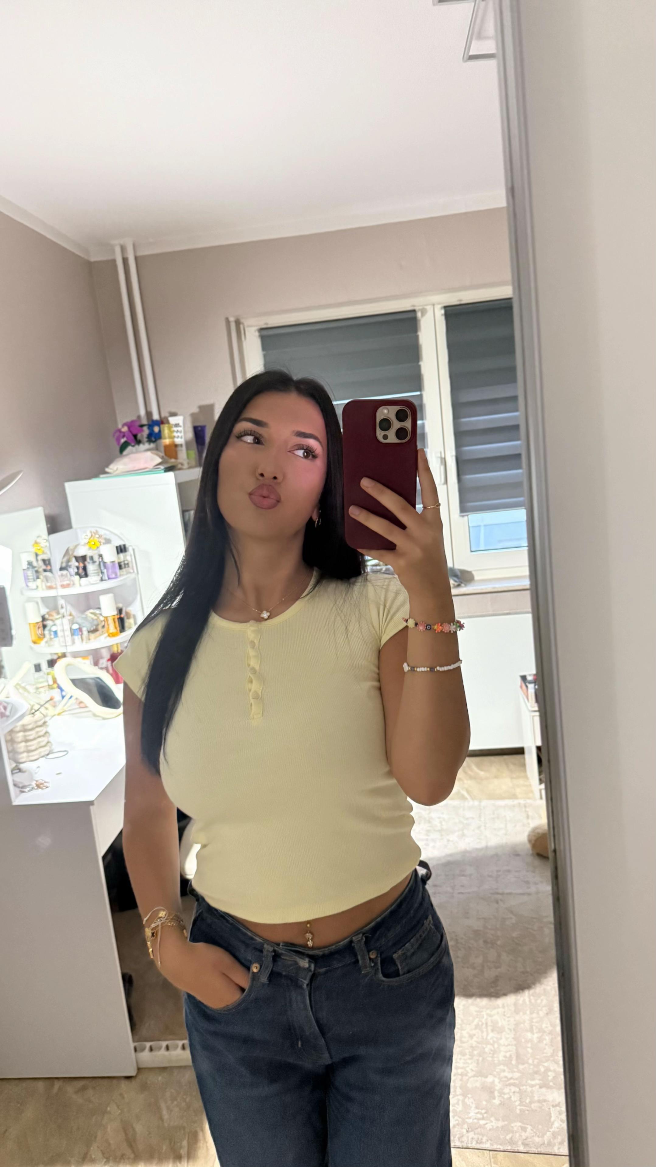 @Fatma🧿