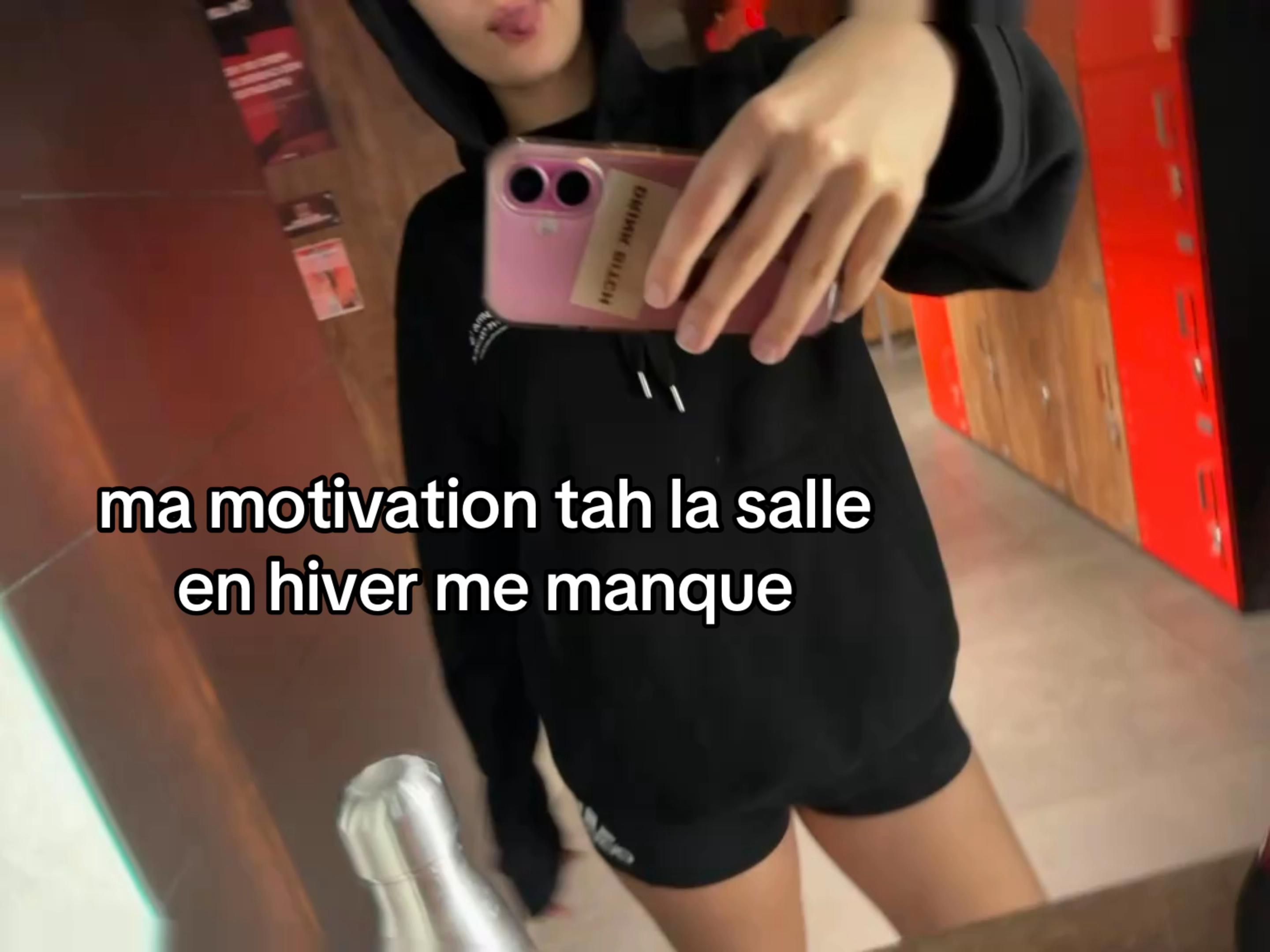 @chiisunderyourbed