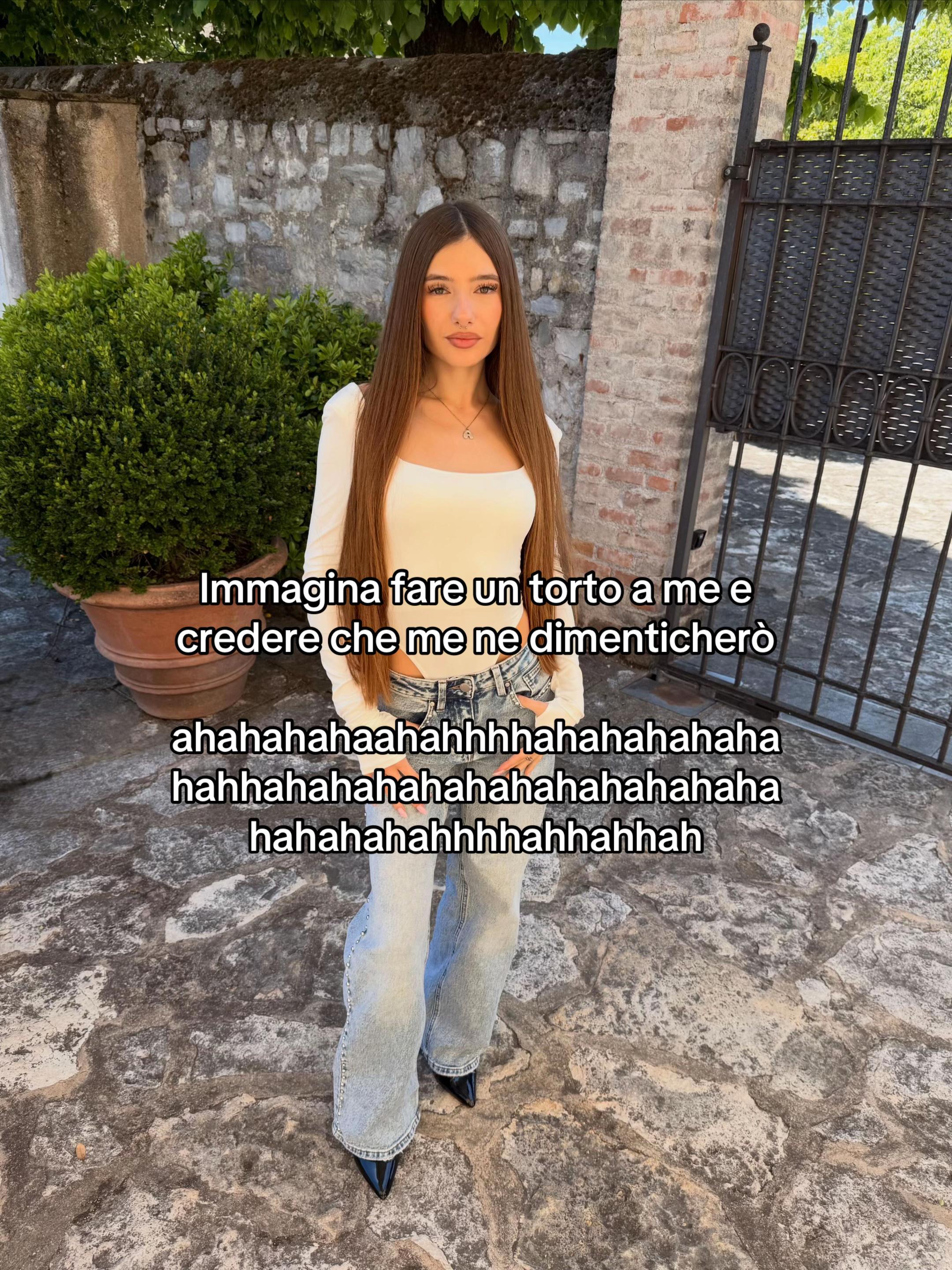 @𝒜𝒩𝒩𝒜💋