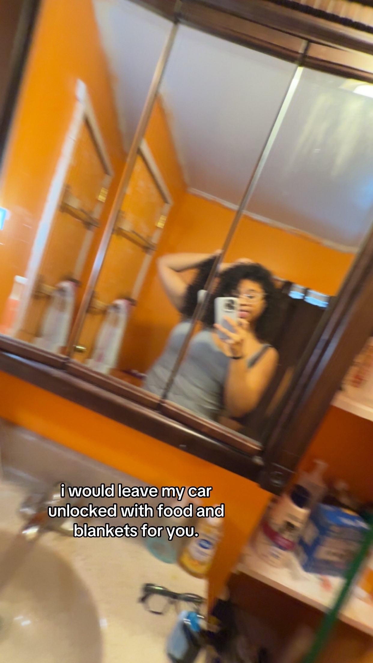 @…