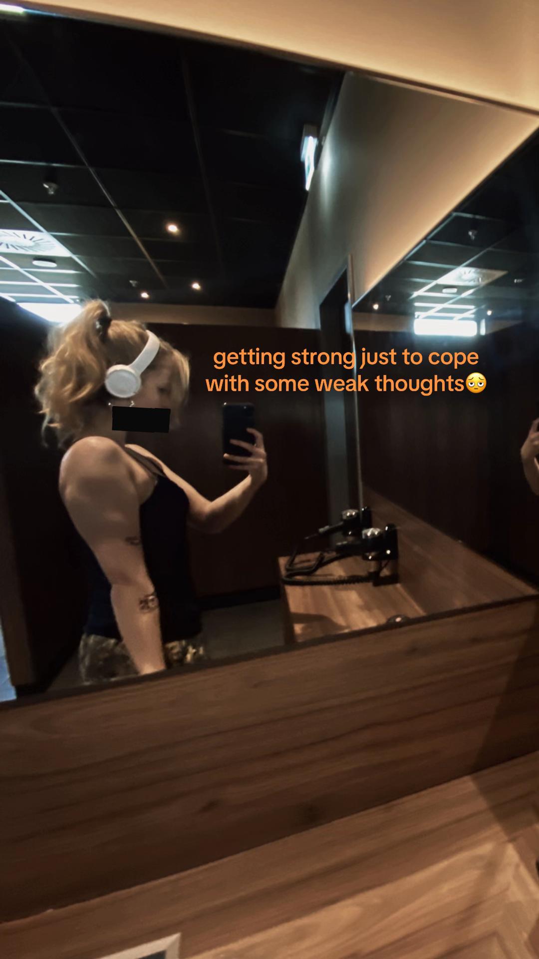 @reav🏋️♀️
