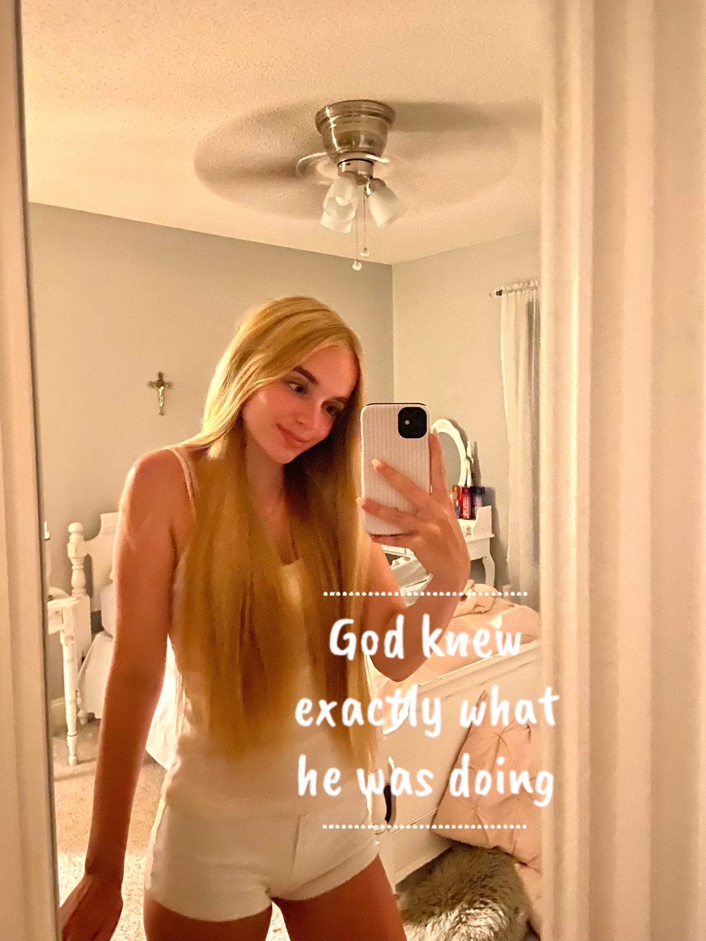 @isabella