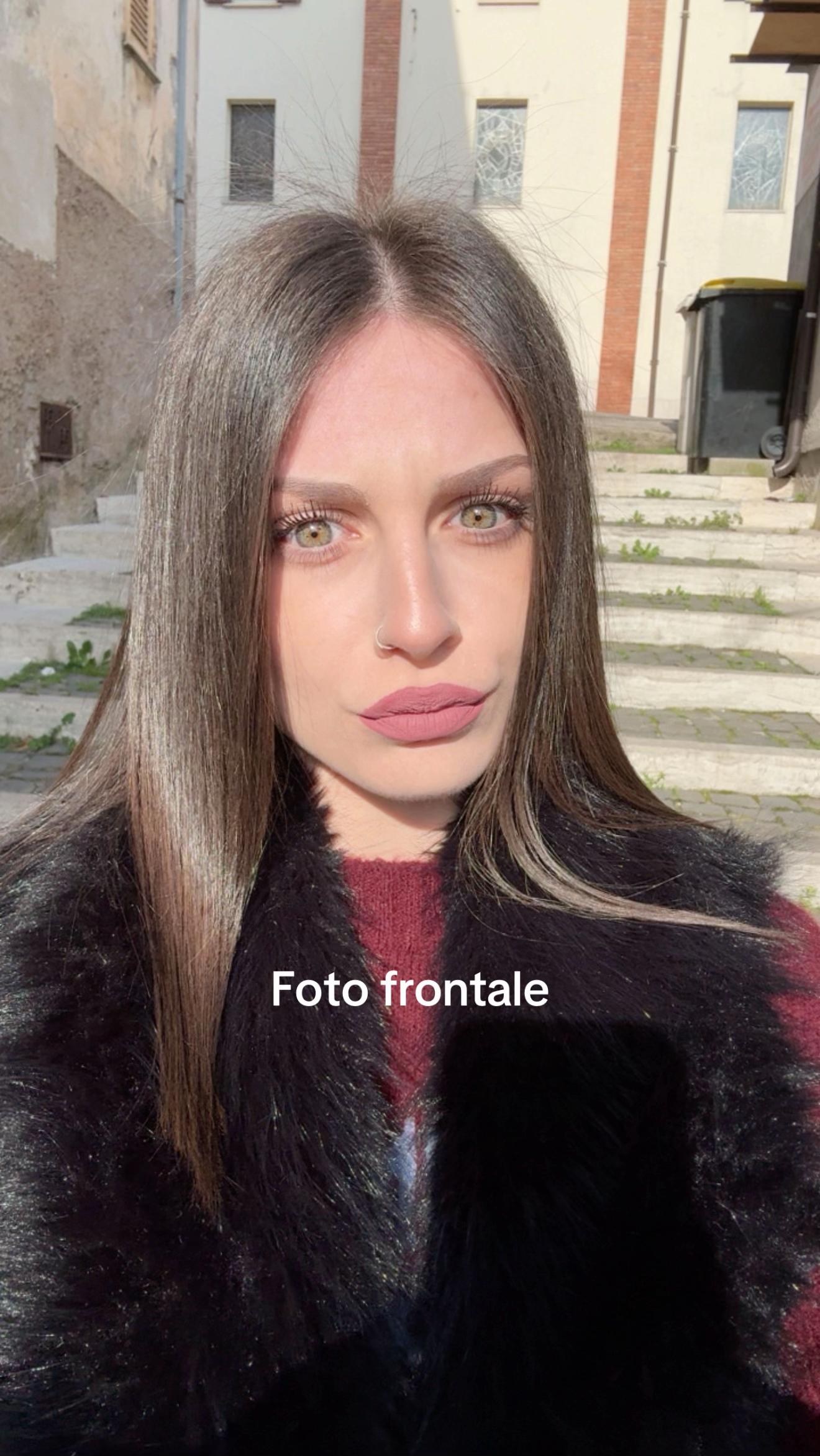 @Eleee