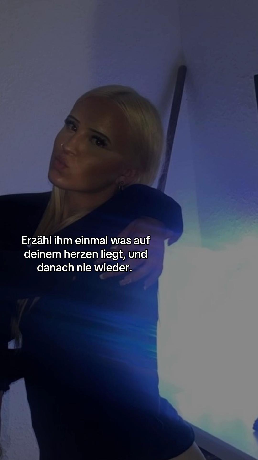 @🫰🏼