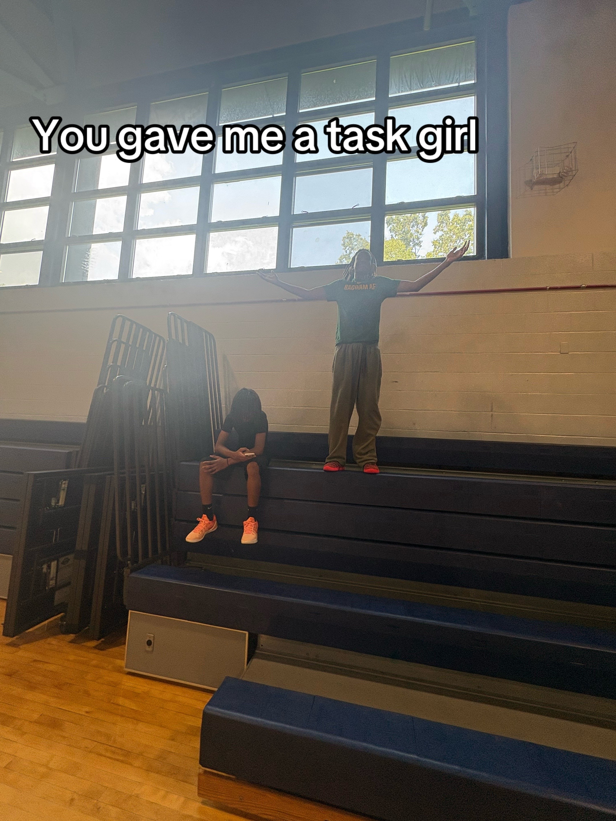 @QI