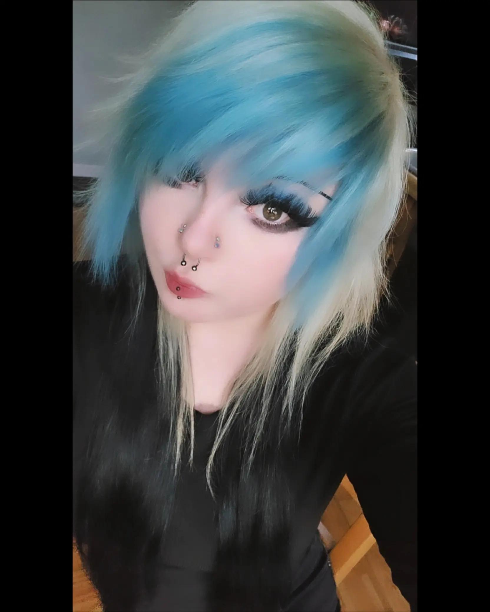 @Graveyardbabe1031