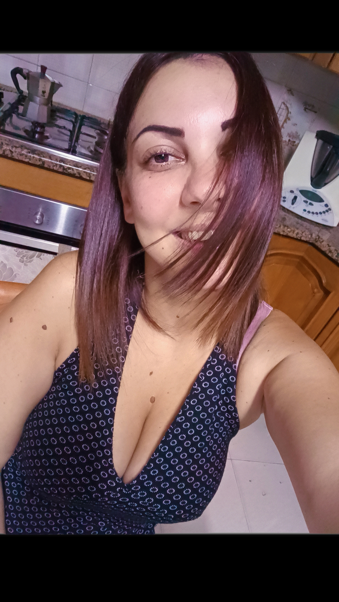 @🩷🌻꧁𝓐𝓷𝓽𝓸𝓷𝓮𝓵𝓵𝓪꧂🌻🩷