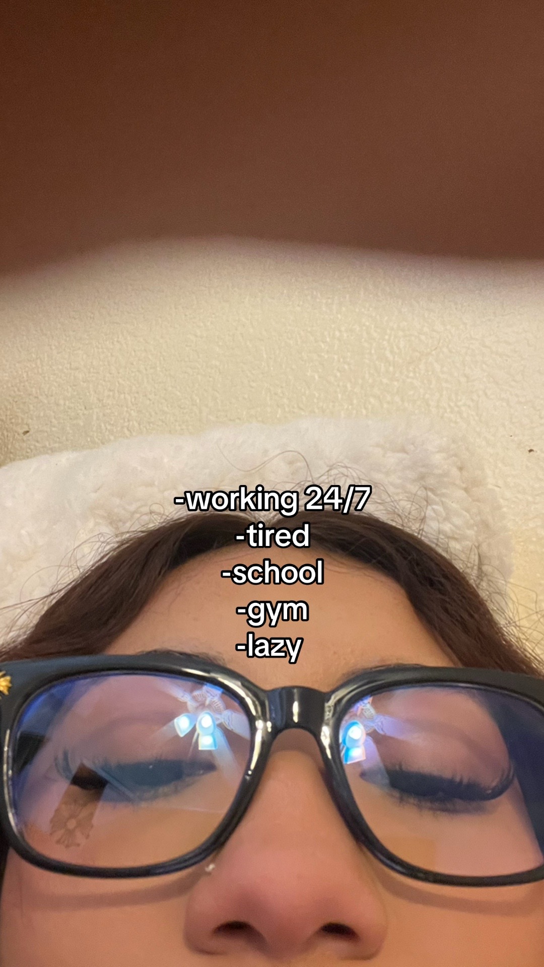 @⃟