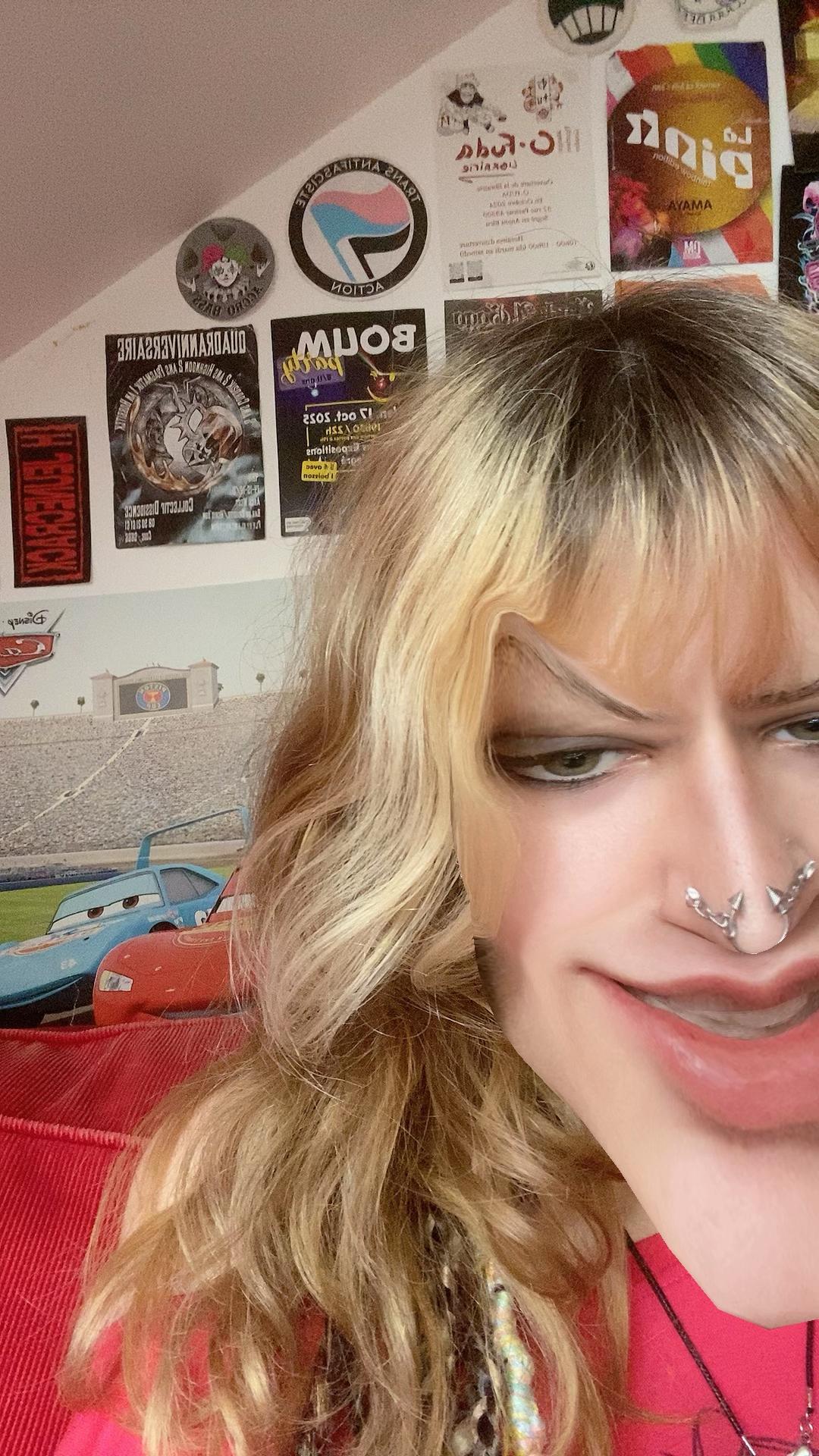 @freeLabubu