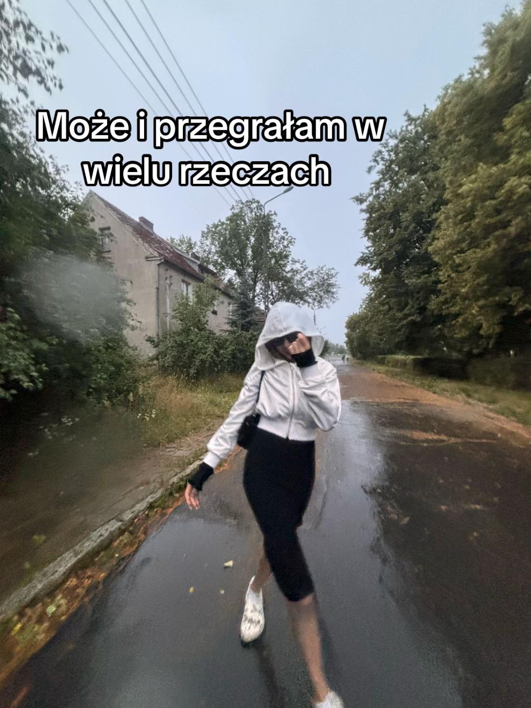 @Wiczka_206