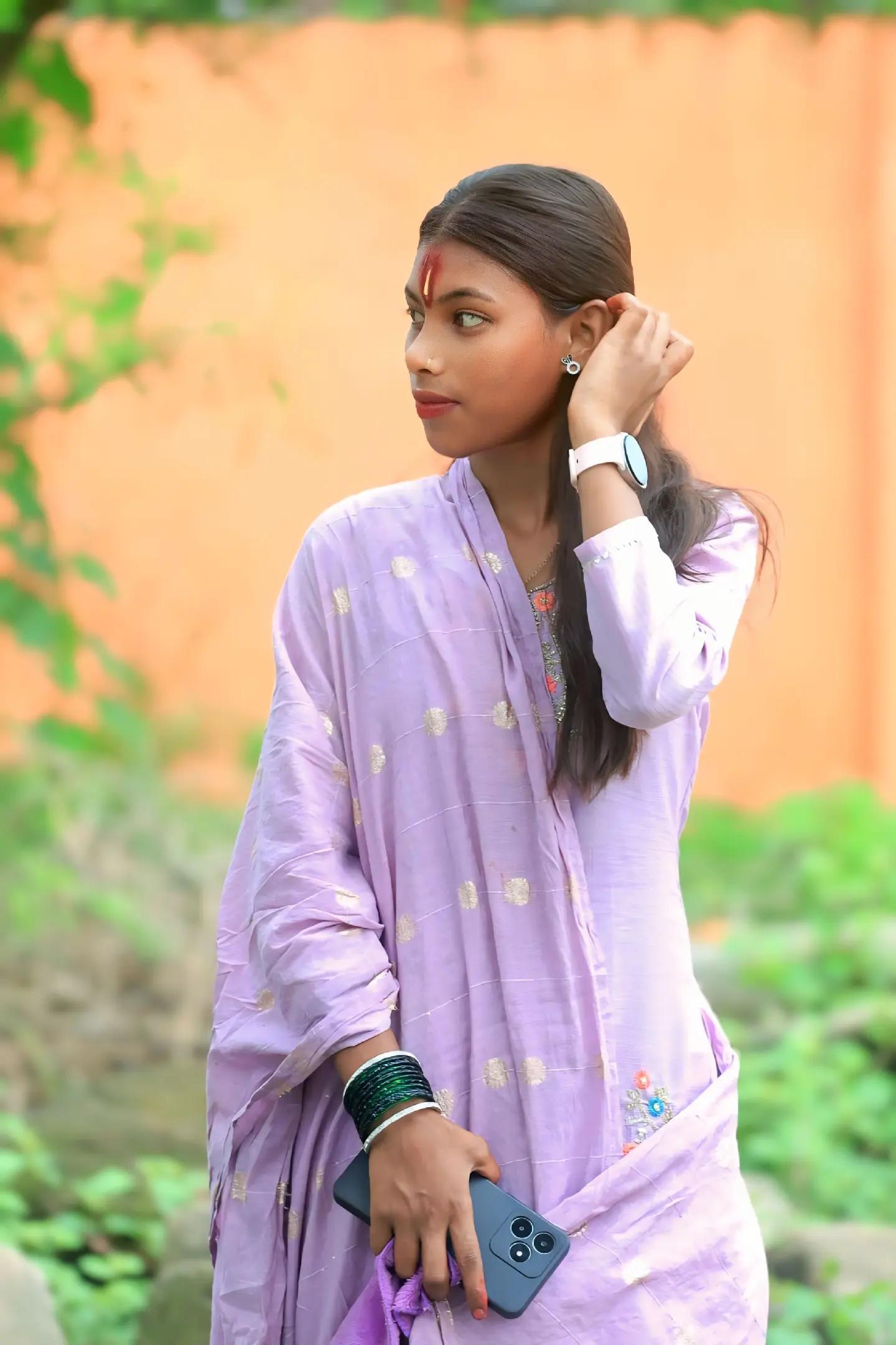 @Bhojpuri Queen ๐ฐ