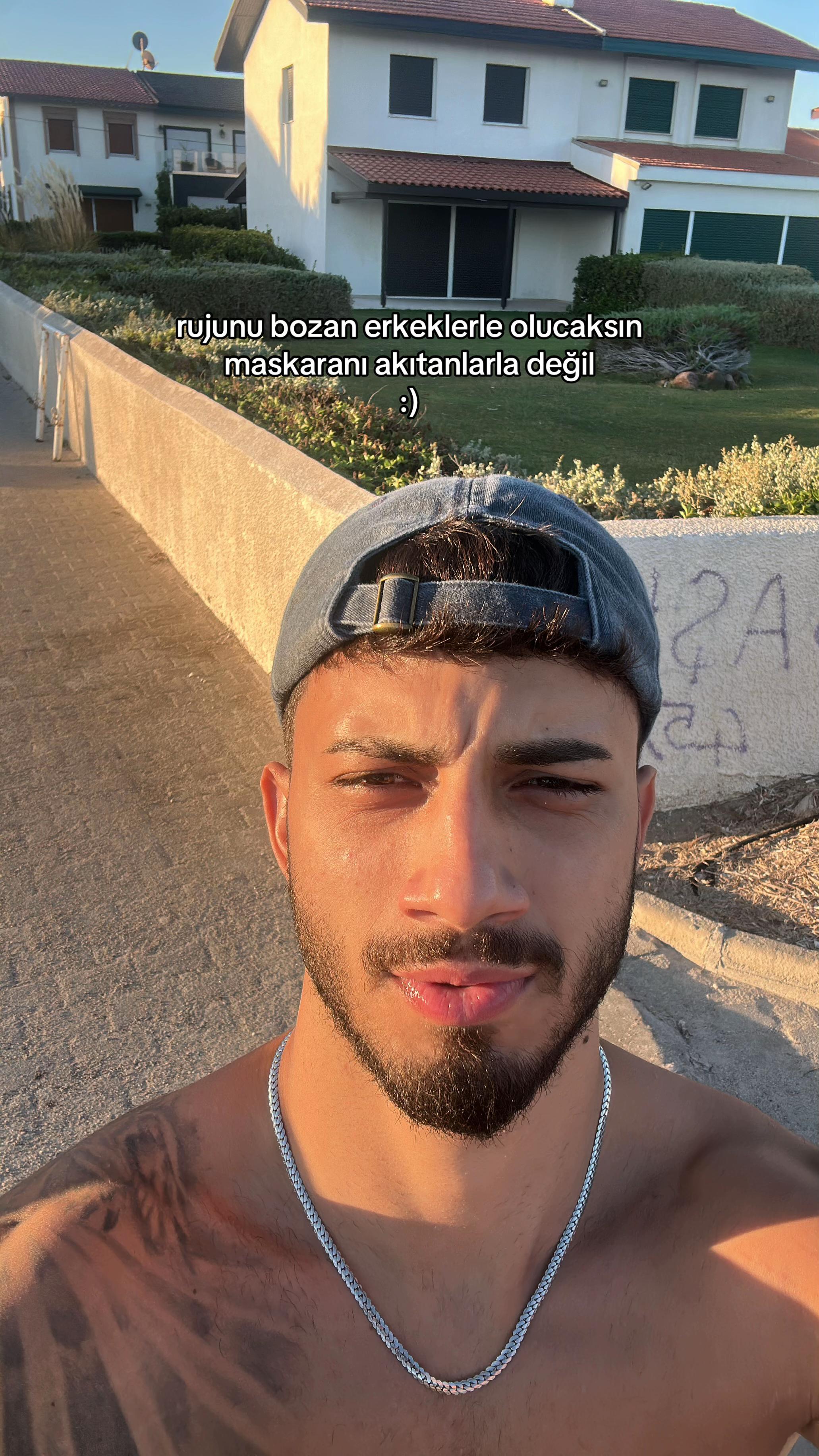 @Kaan G&uuml;nezer                🪳