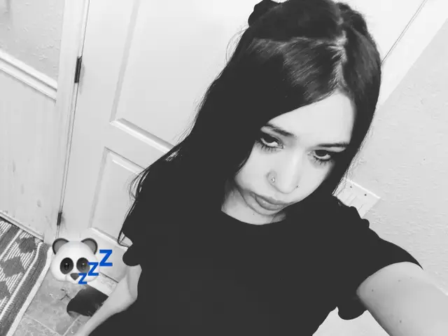 @jade