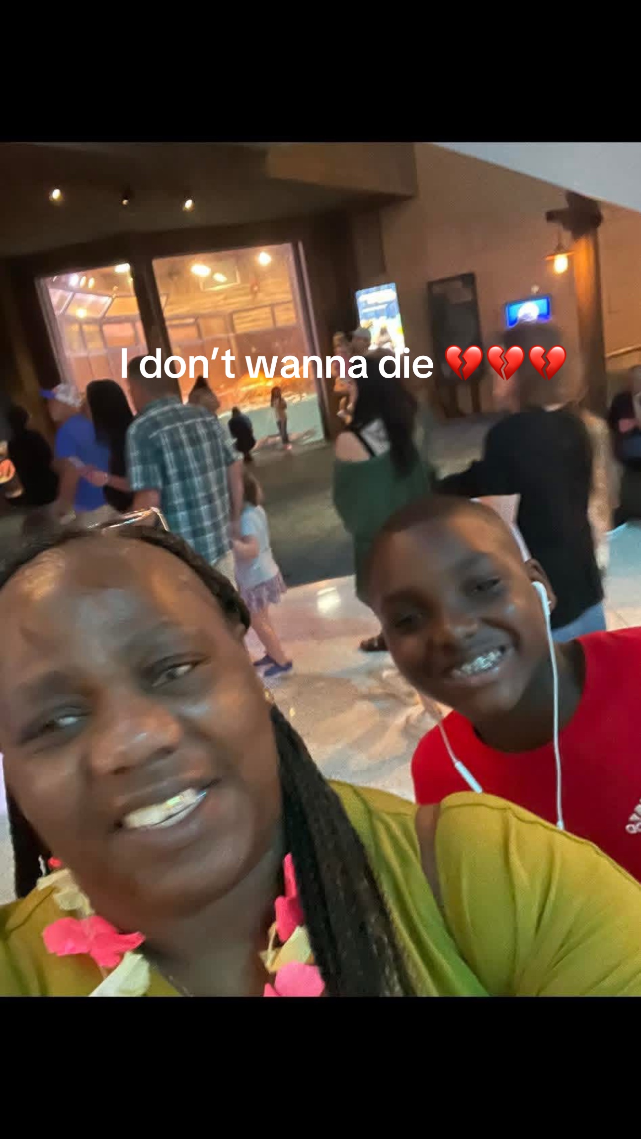 @Cjnxxtdoor_🤷🏾&zwj;♂️🖤🏀🏈⚾️