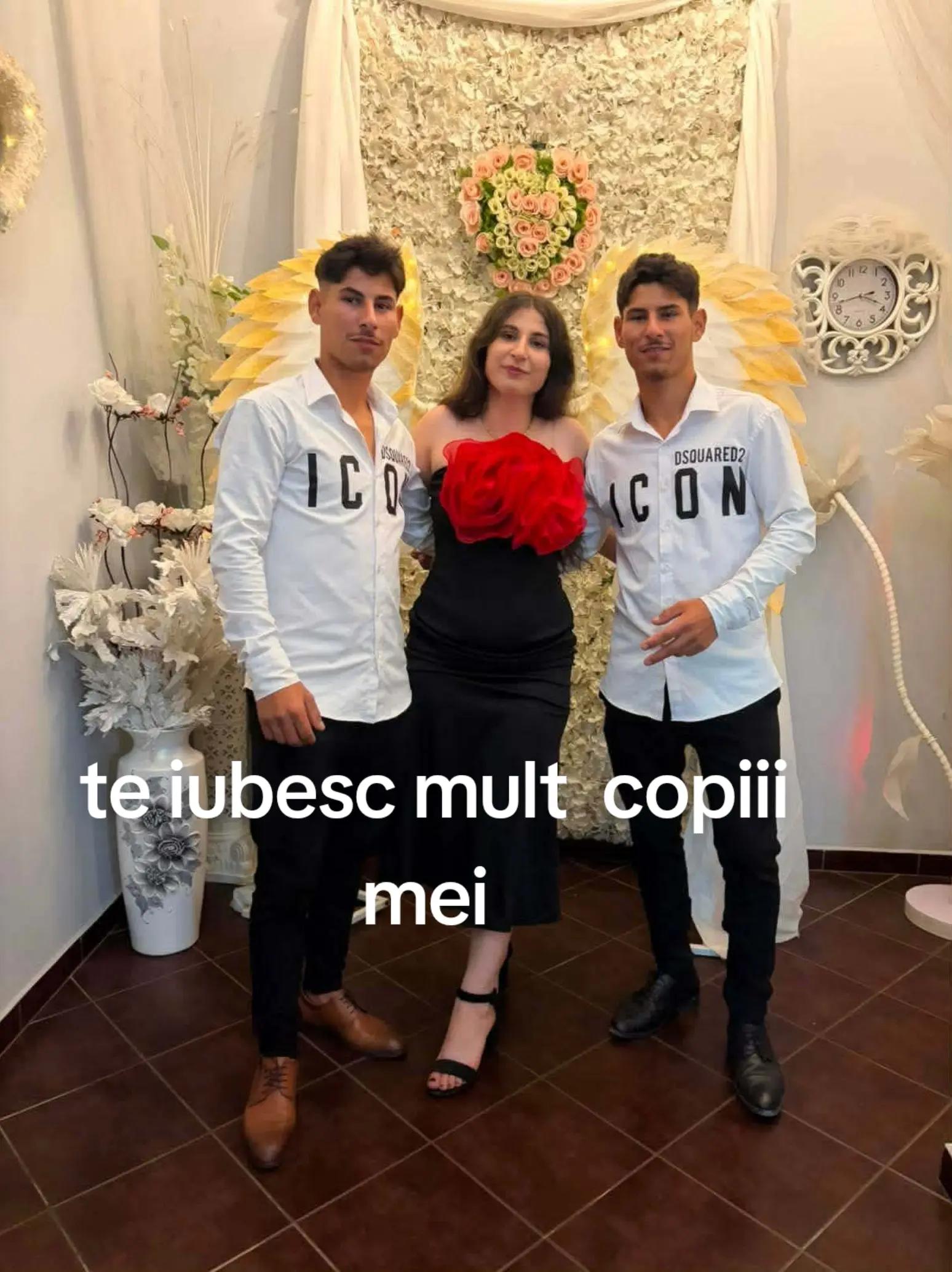 @Elena Buturel