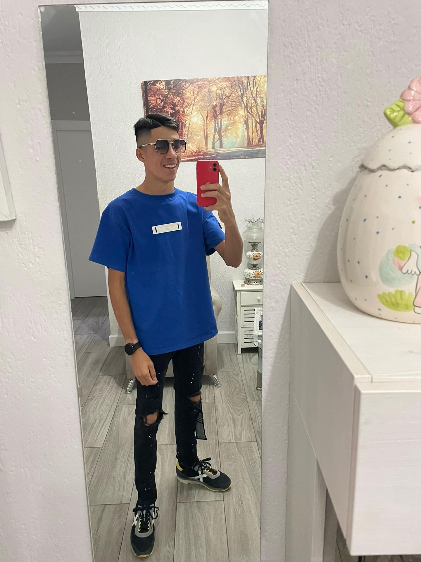 @Adri&aacute;n