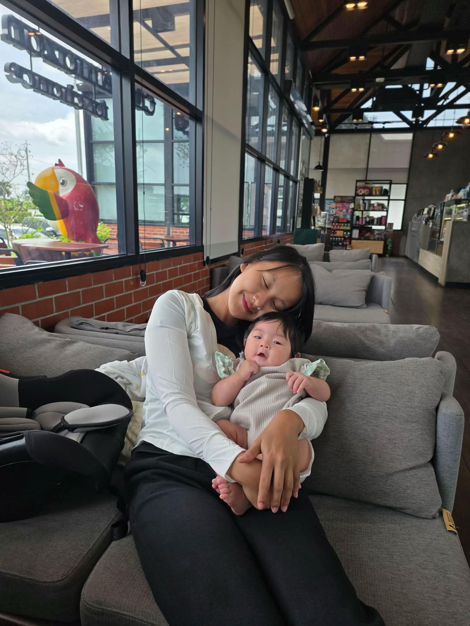 @แม่น้องเตชิน💗👶🏻(แม่เดือน)
