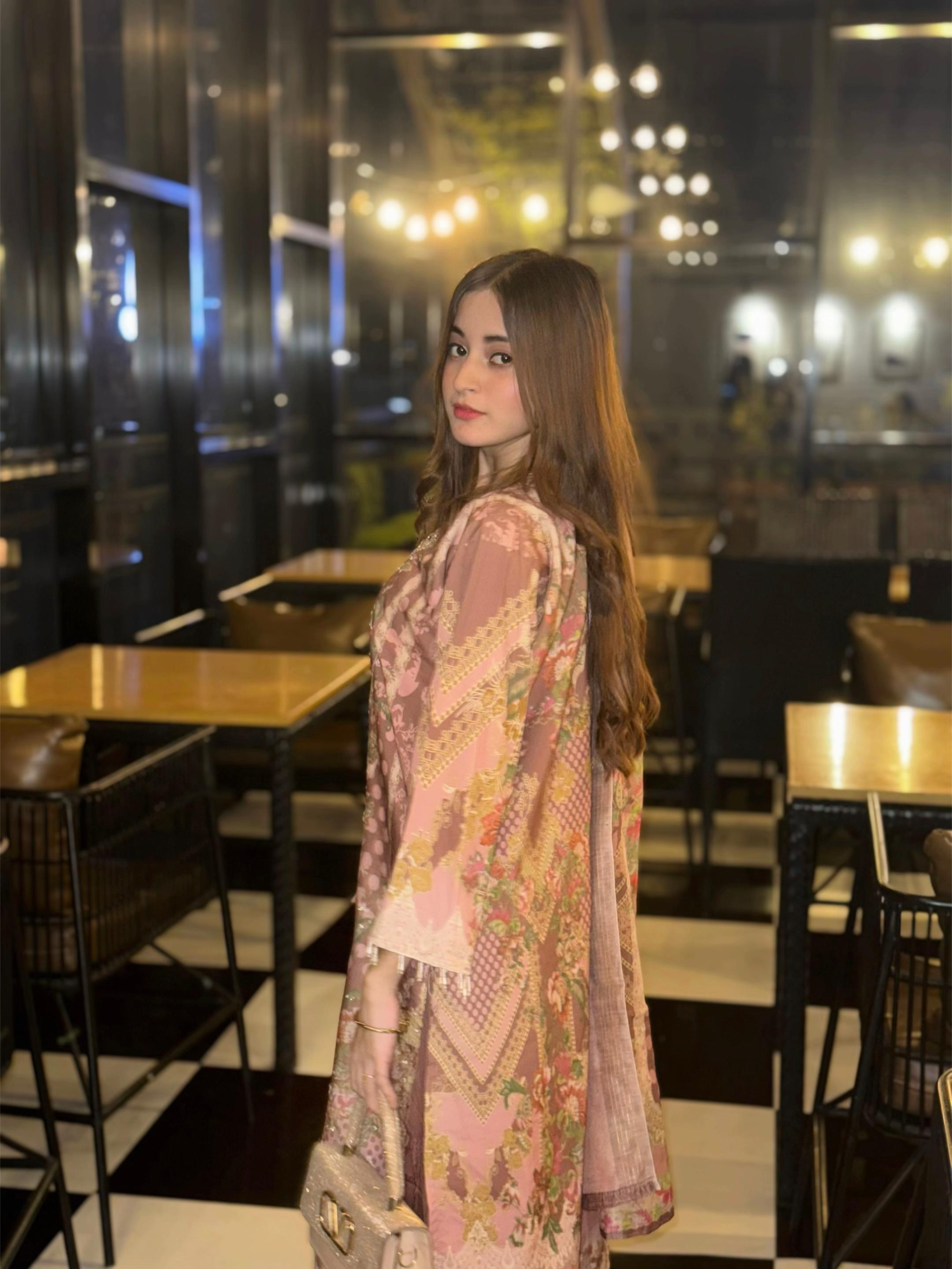 @🧚&zwj;♀️✨-RI CH I -✨🧚&zwj;♀️