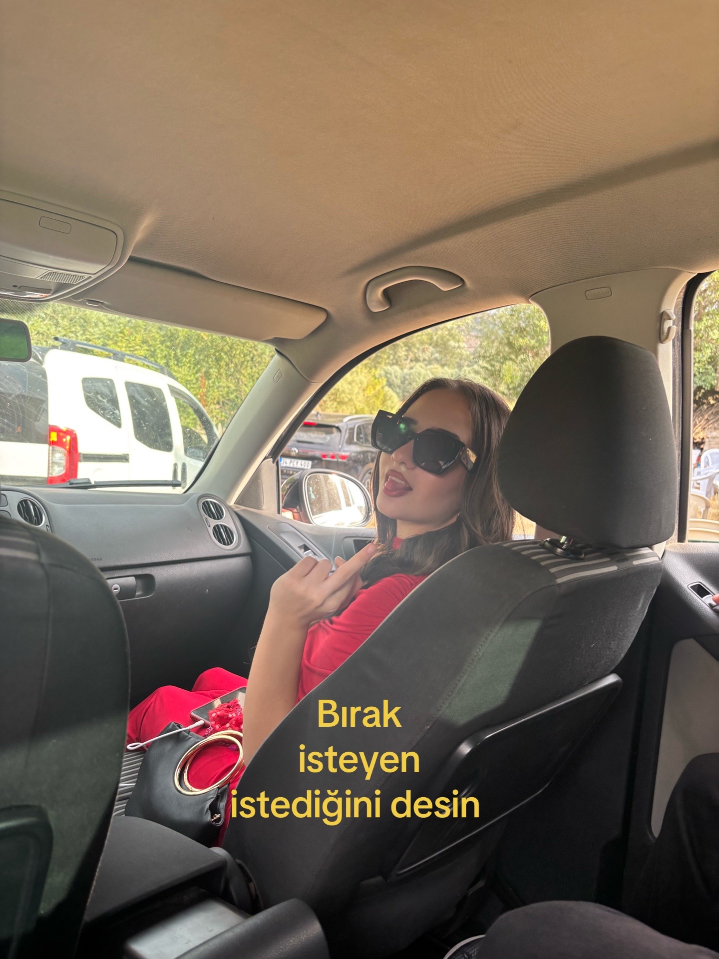 @Sude