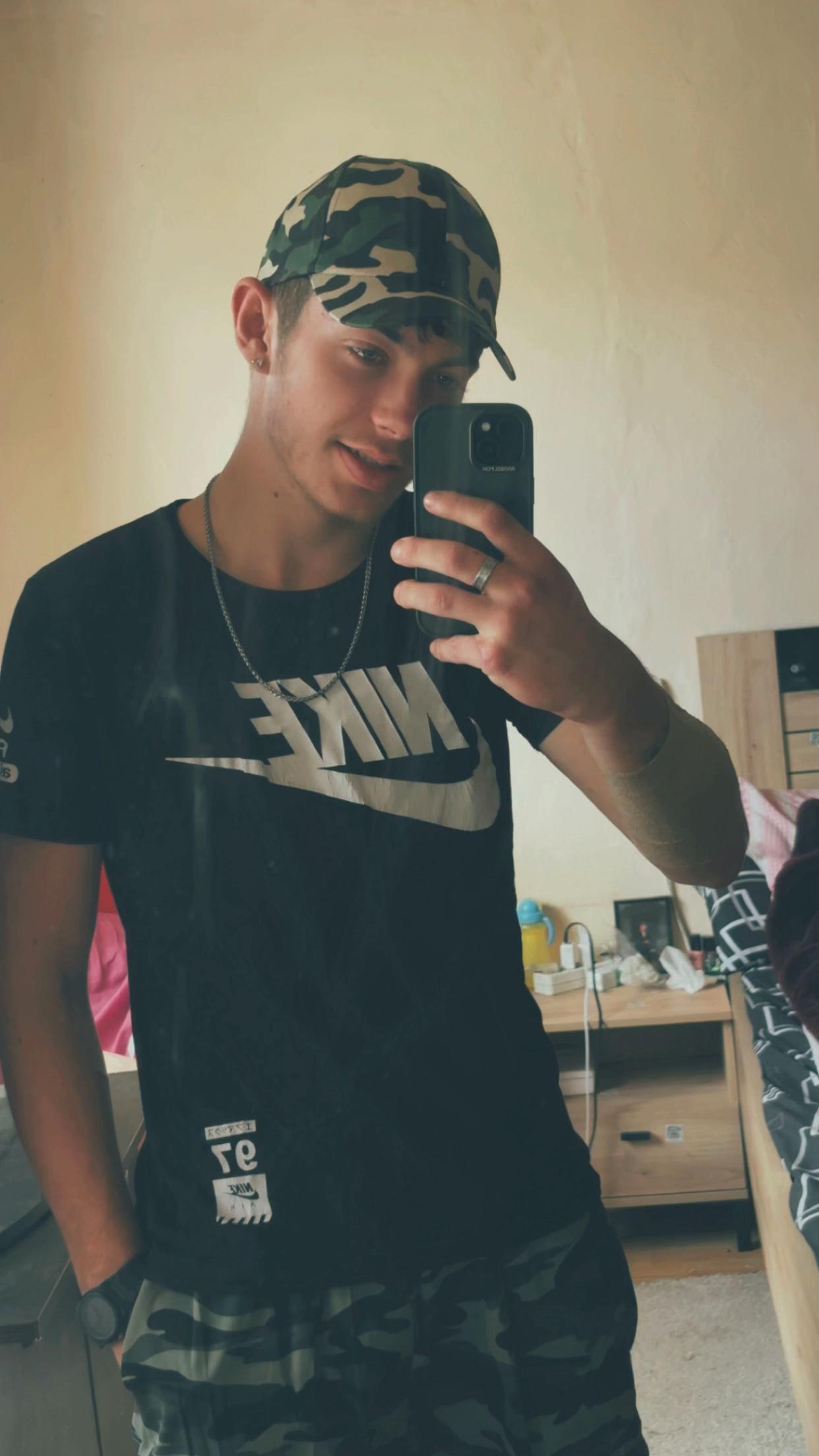 @Marius_mnr1201