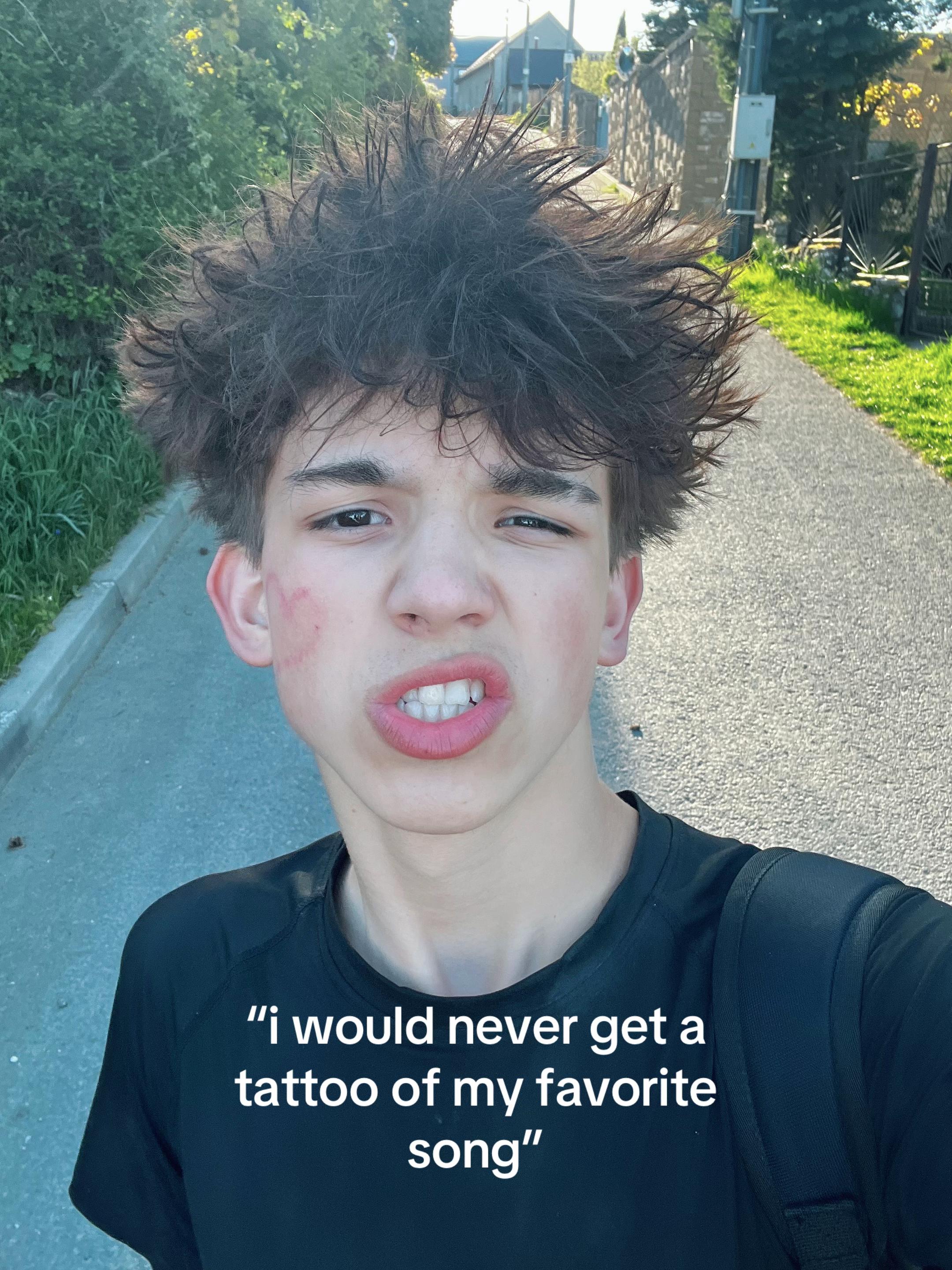 @𝓅𝑒𝓅𝒾