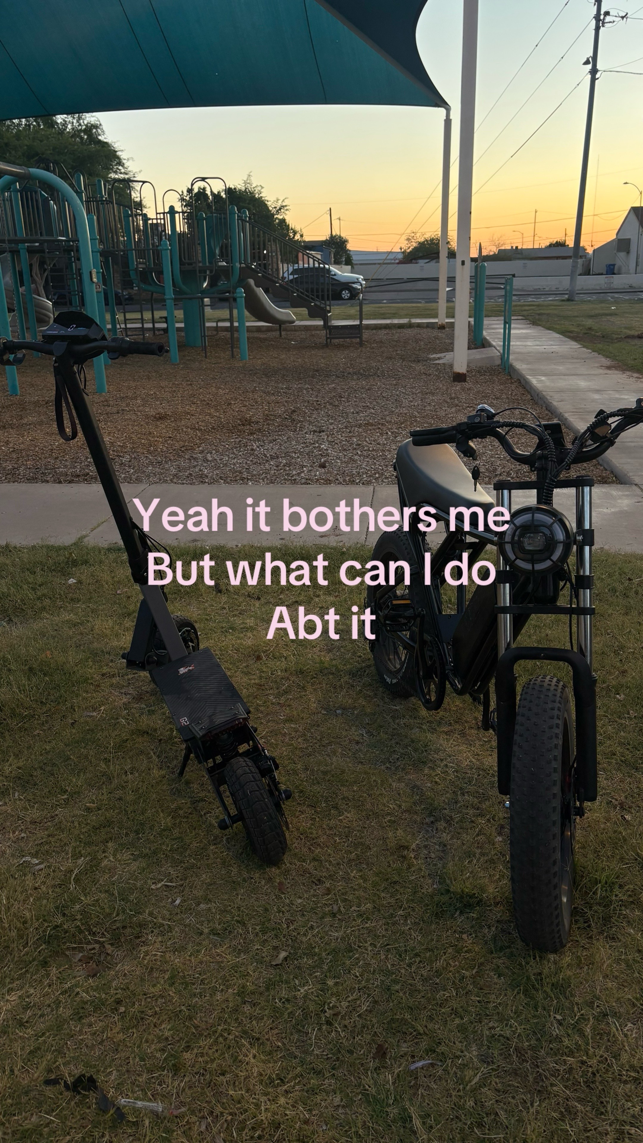 @✰