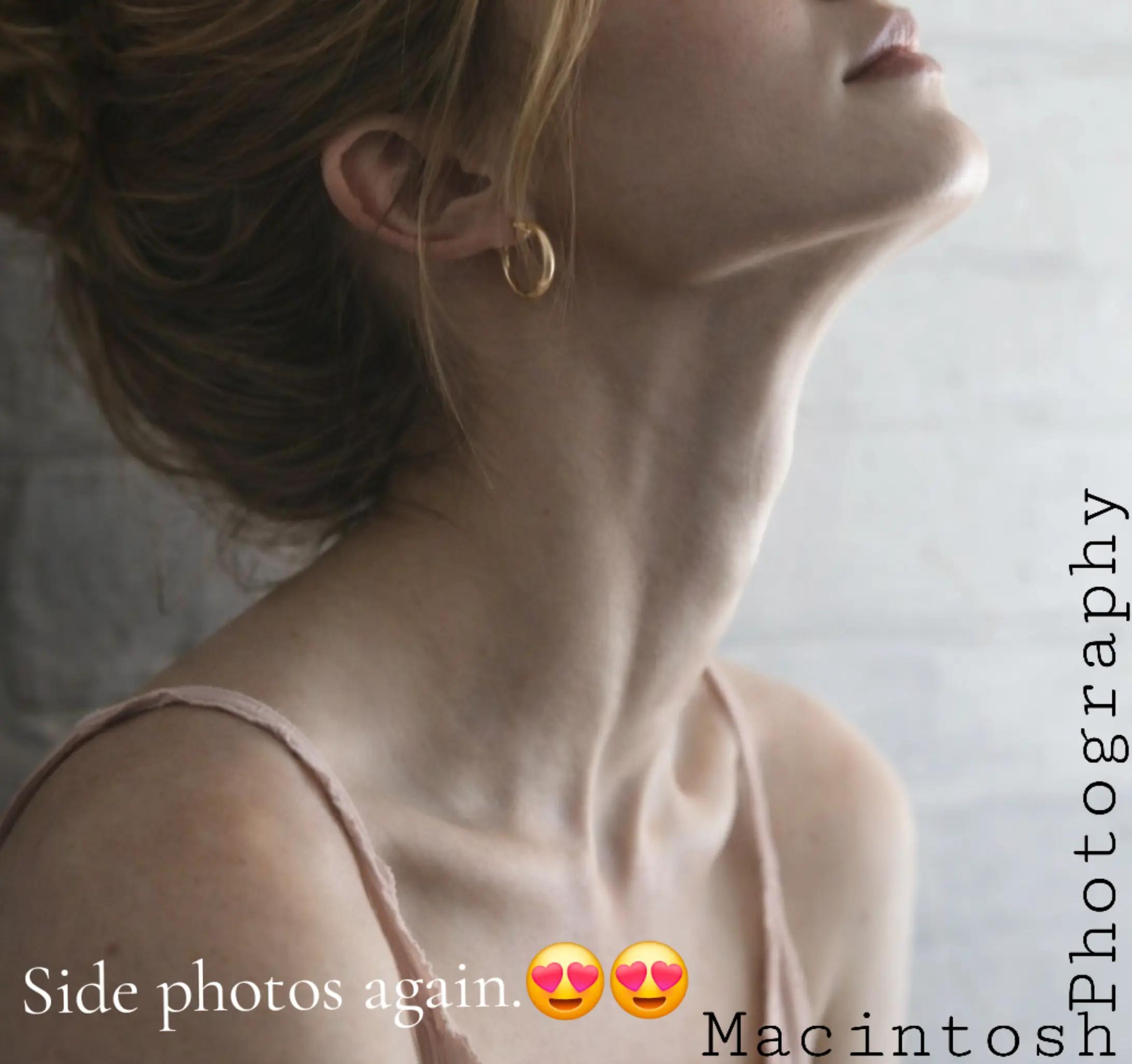 @Female_Neck_Appreciation
