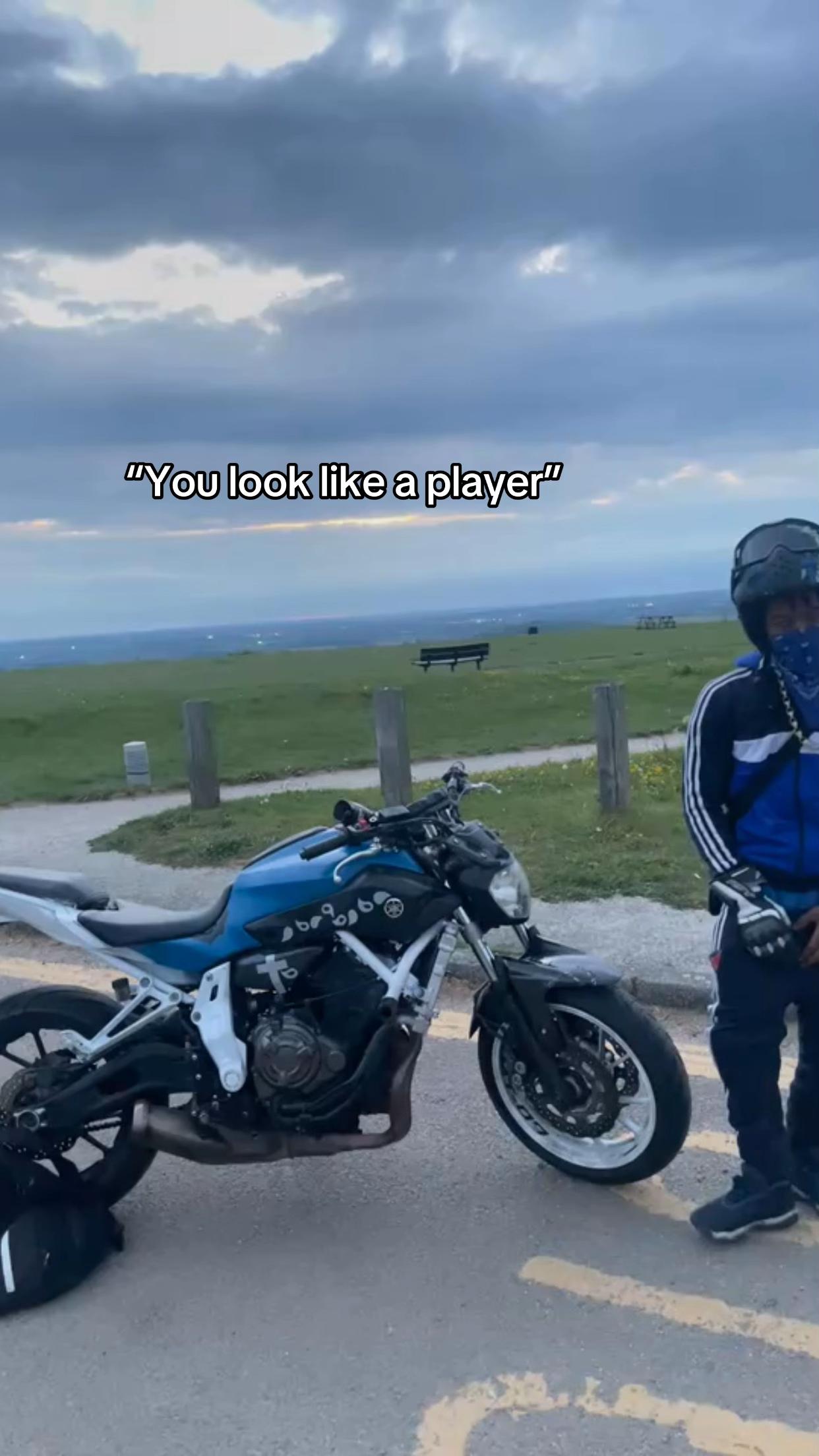 @MOTO GUY UK💙