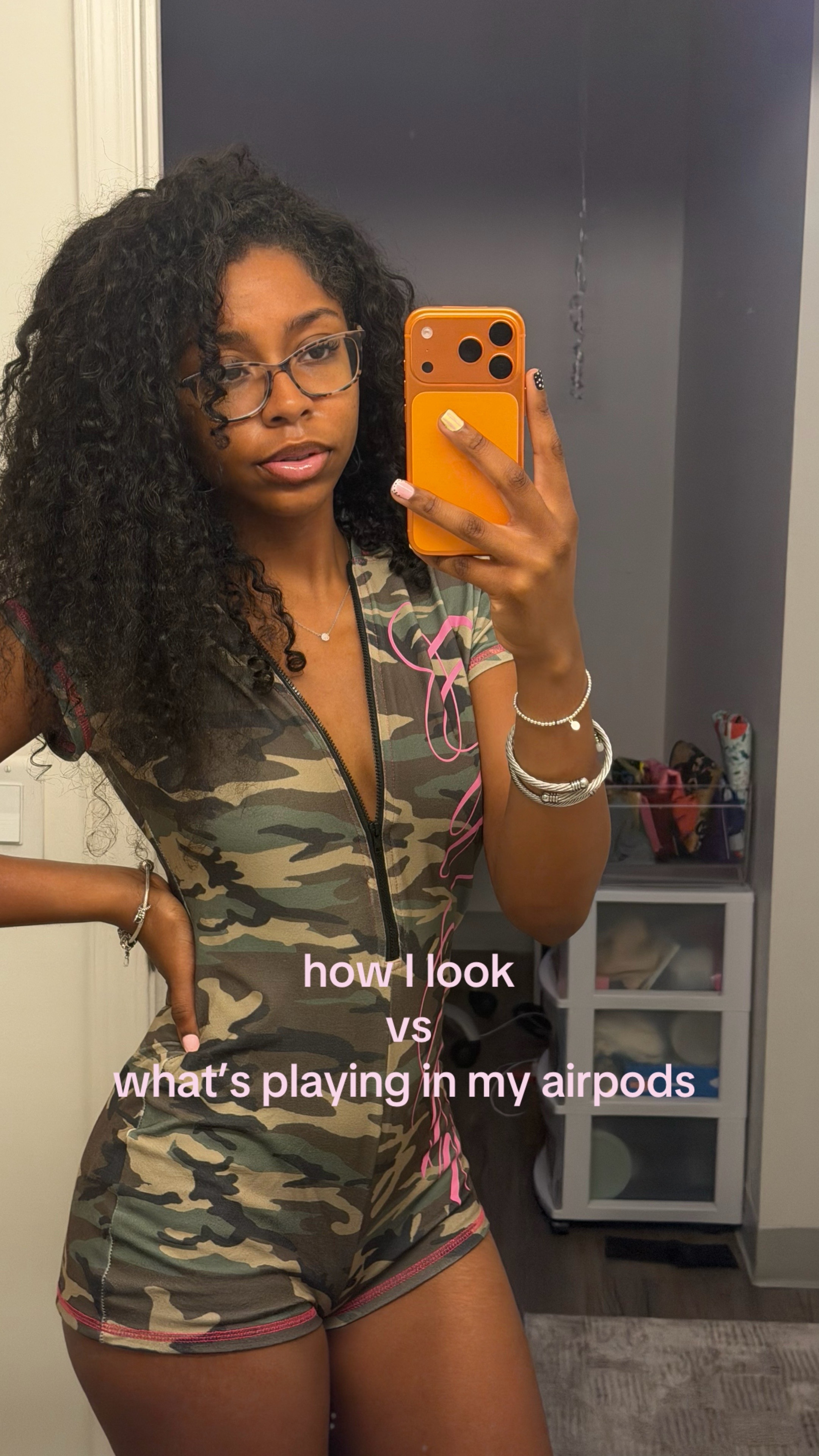 @[c]