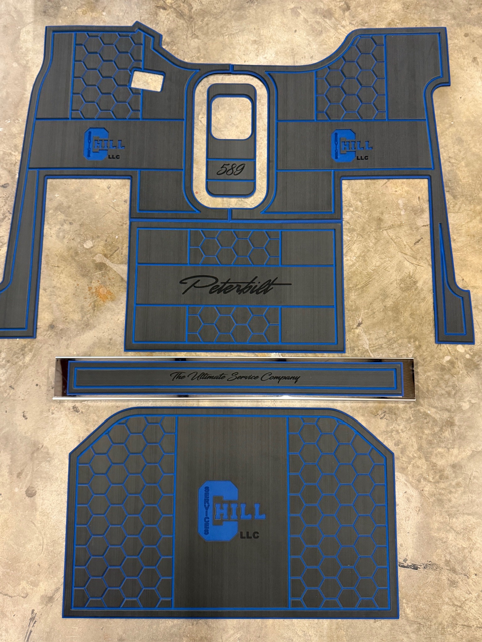 @LJCustoms