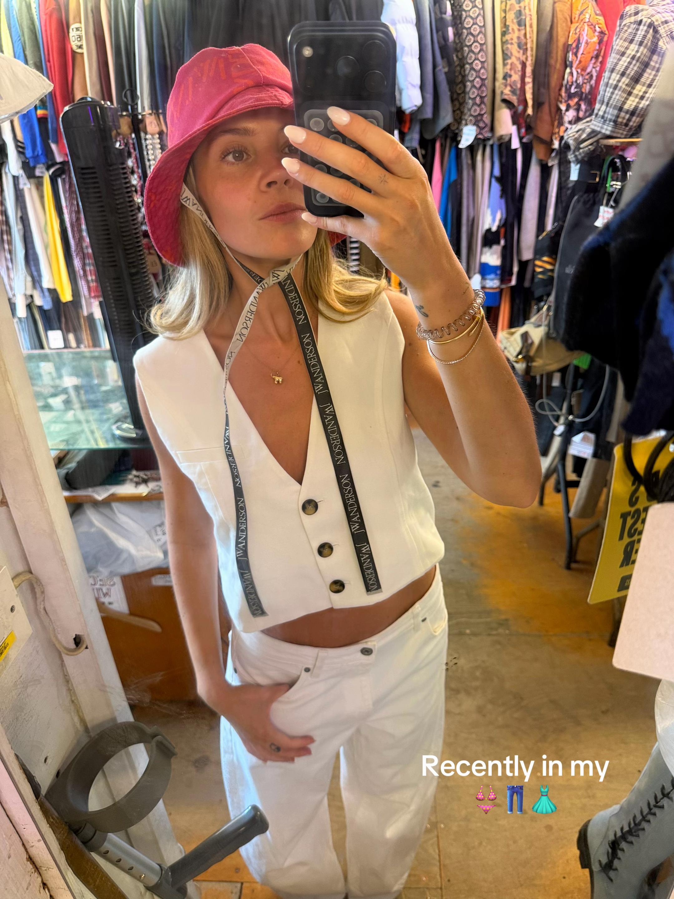 @ellagondzic